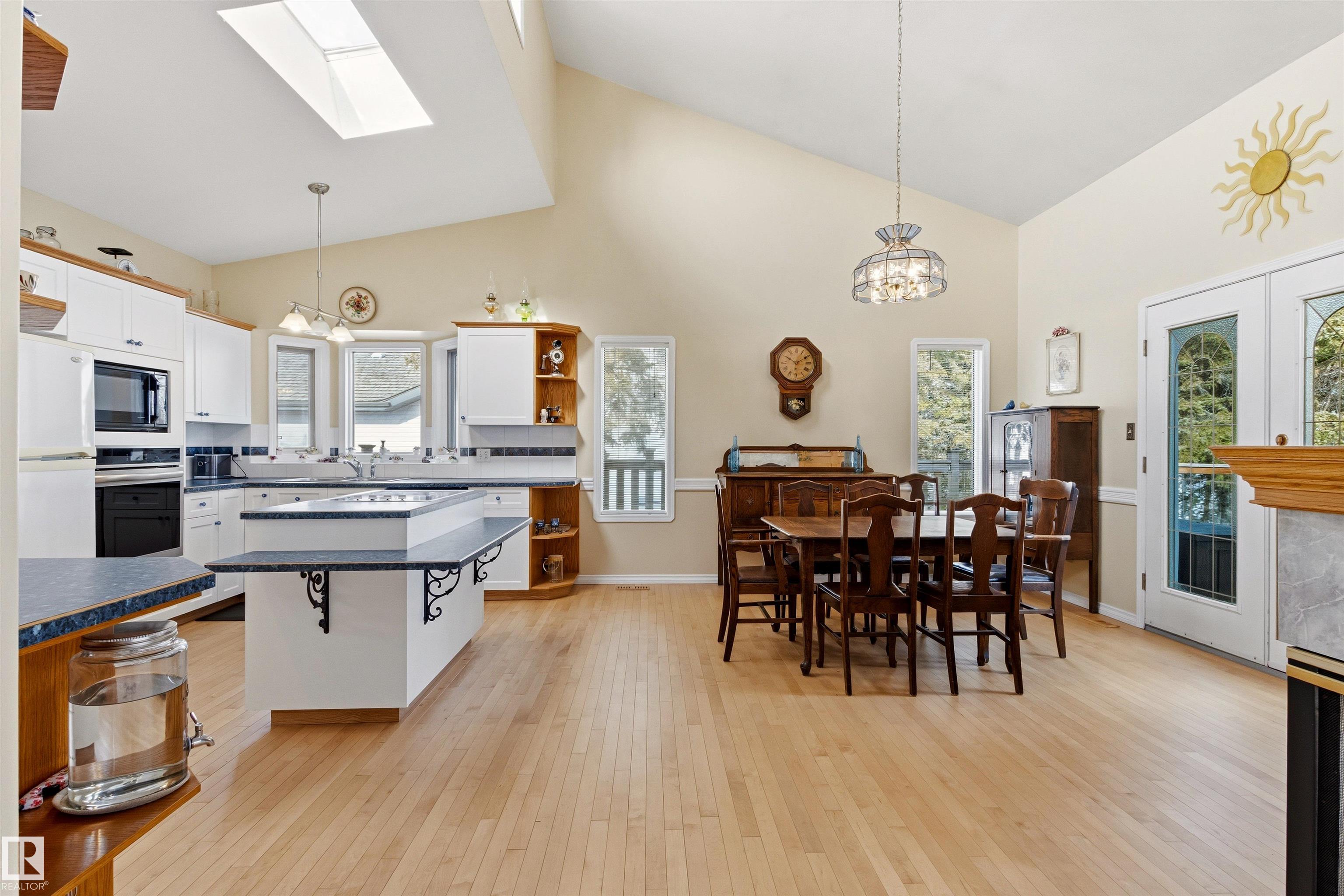 Photo 10 at 16 - 53004 Rge Road 54a, South Seba Beach, Rural Parkland County