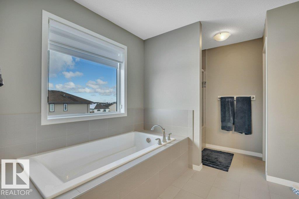 Photo 32 at 1844 56 Street SW, Walker, Edmonton