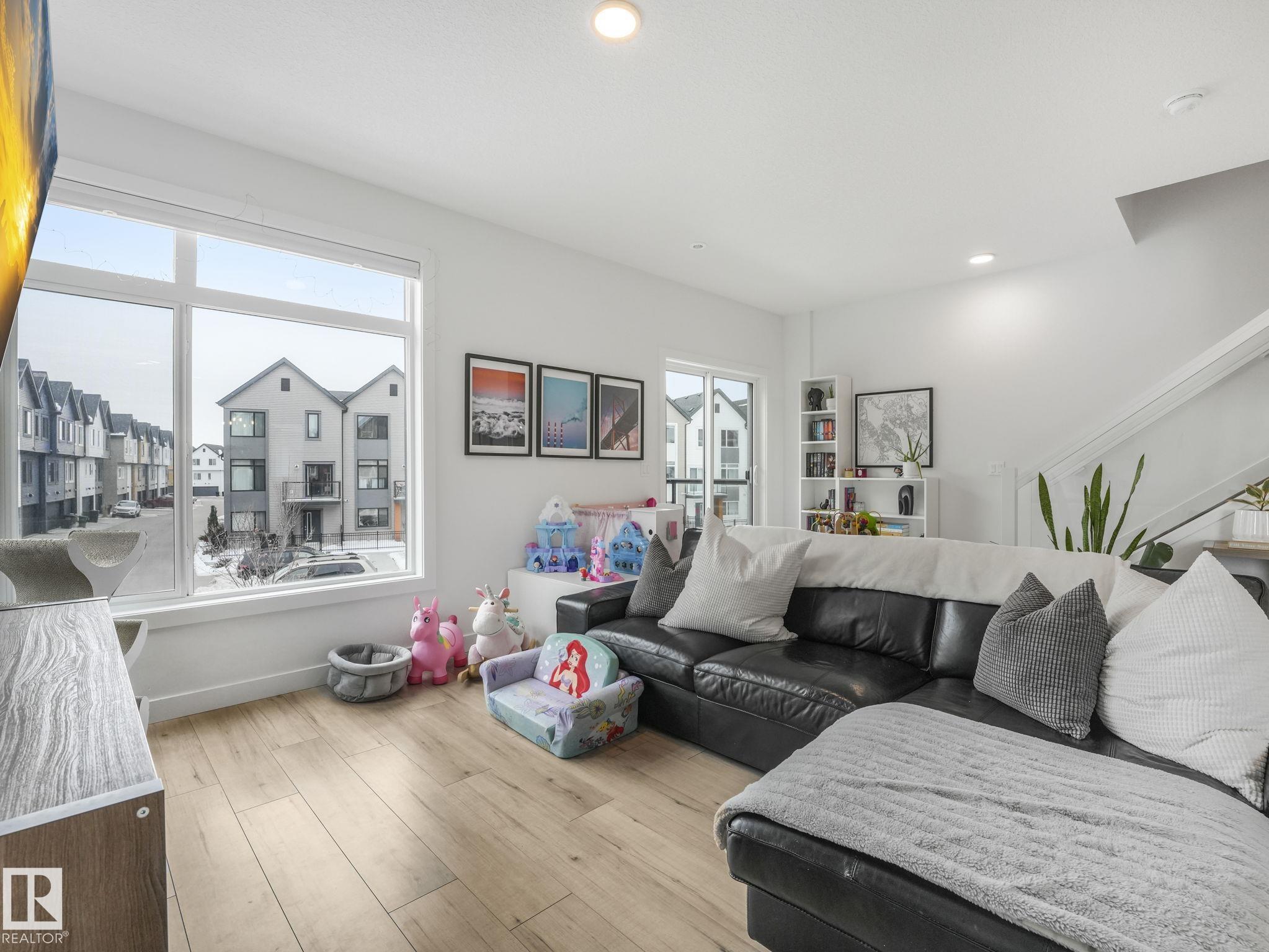 Photo 11 at 95 - 1010 Rabbit Hill Road SW, Glenridding Heights, Edmonton