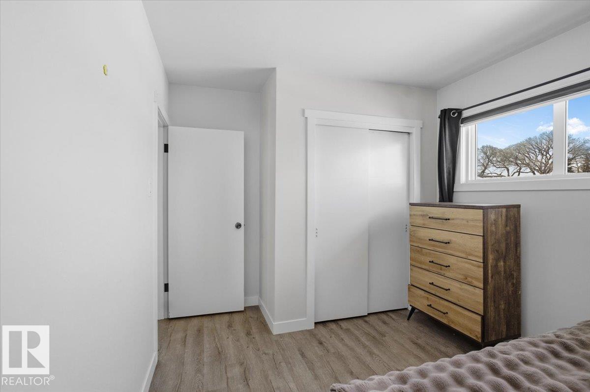 Photo 12 at 12109 35 Street NW, Beacon Heights, Edmonton