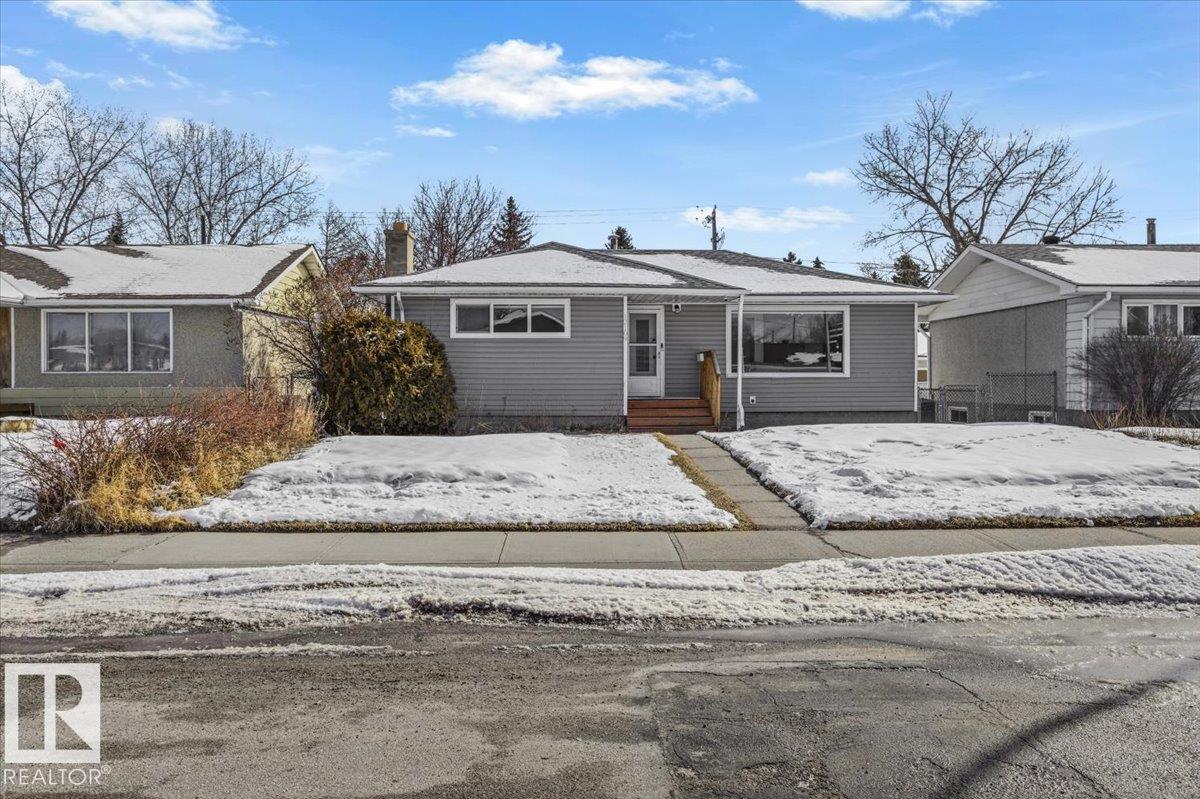 Photo 28 at 12109 35 Street NW, Beacon Heights, Edmonton