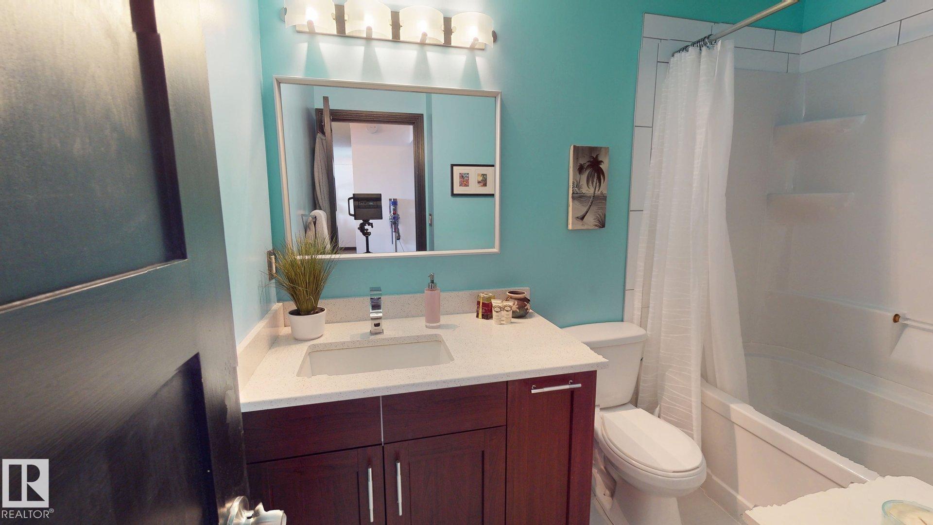 Photo 11 at 421 - 10511 19 Avenue NW, Keheewin, Edmonton