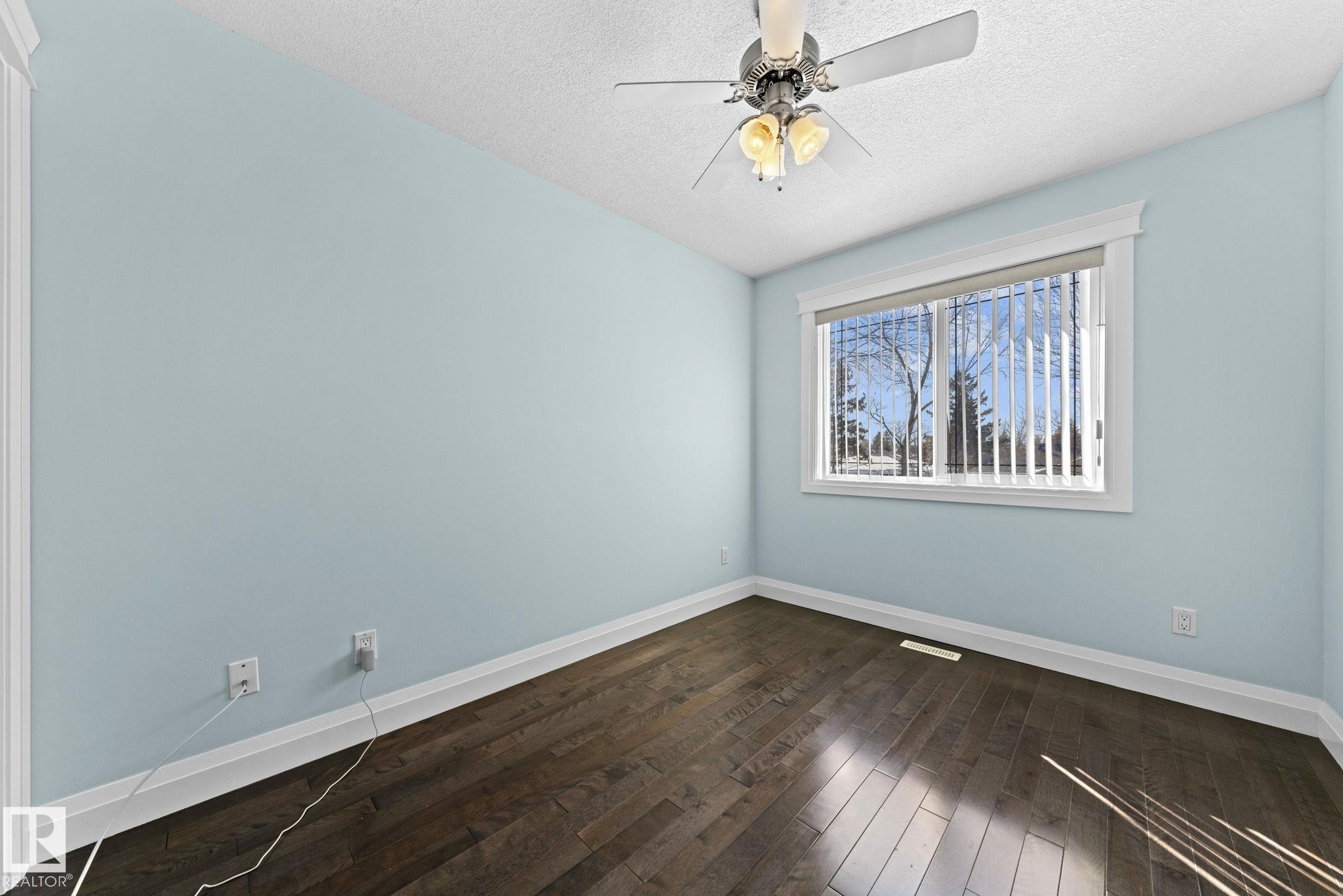 Photo 26 at 12913 124 Street NW, Calder, Edmonton