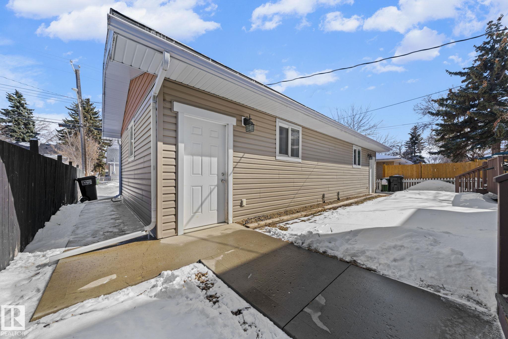 Photo 38 at 12913 124 Street NW, Calder, Edmonton