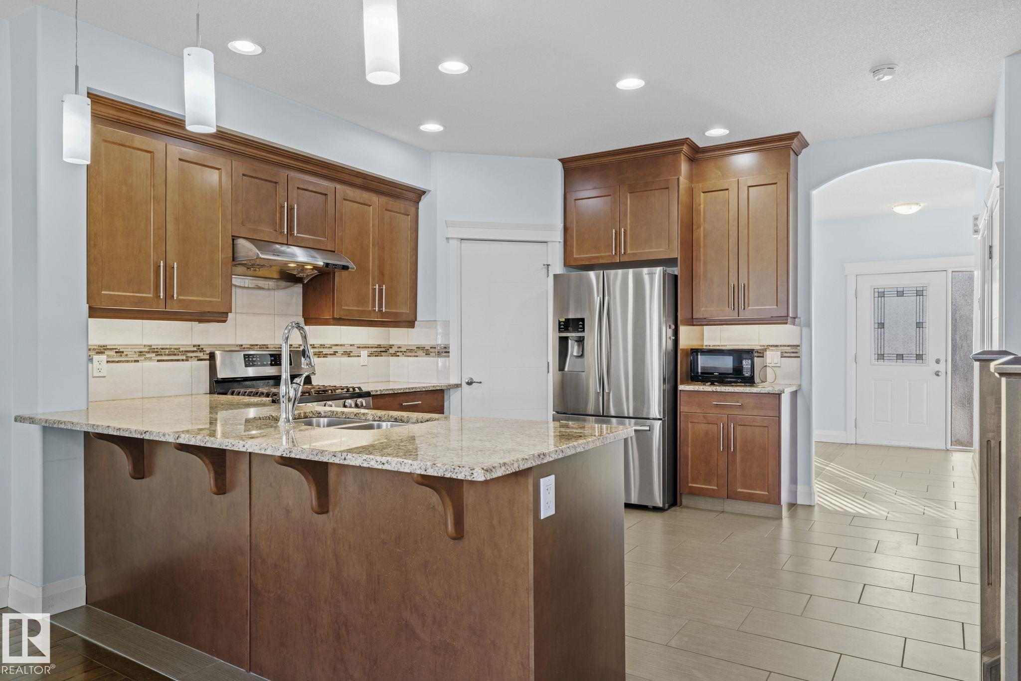 Photo 10 at 12913 124 Street NW, Calder, Edmonton