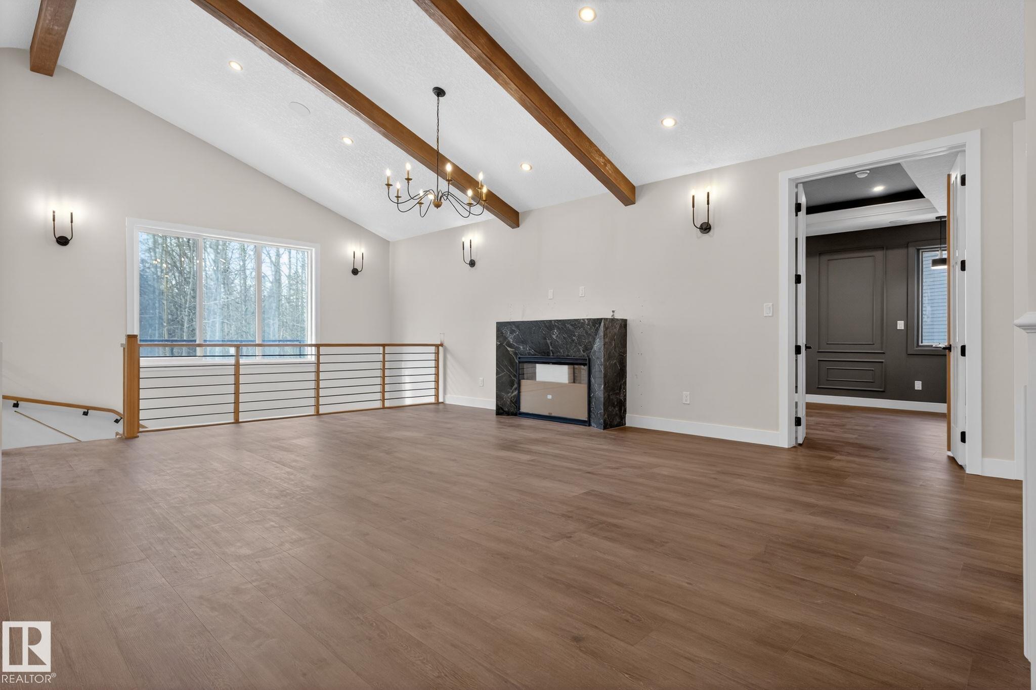 Photo 11 at 1129 Gyrfalcon Crescent NW, Hawks Ridge, Edmonton