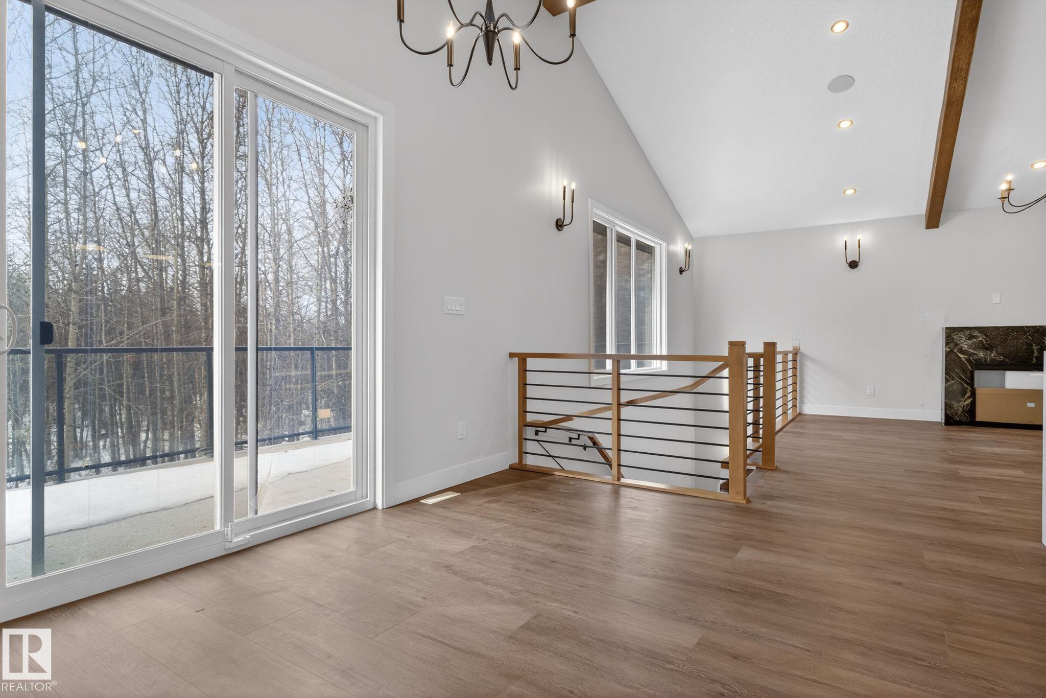 Photo 23 at 1129 Gyrfalcon Crescent NW, Hawks Ridge, Edmonton