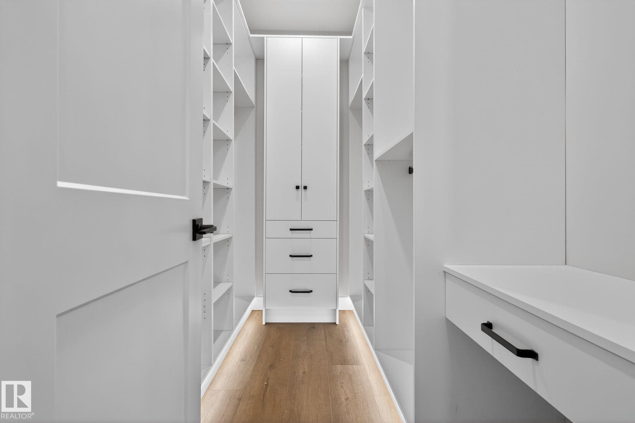 Photo 34 at 1129 Gyrfalcon Crescent NW, Hawks Ridge, Edmonton