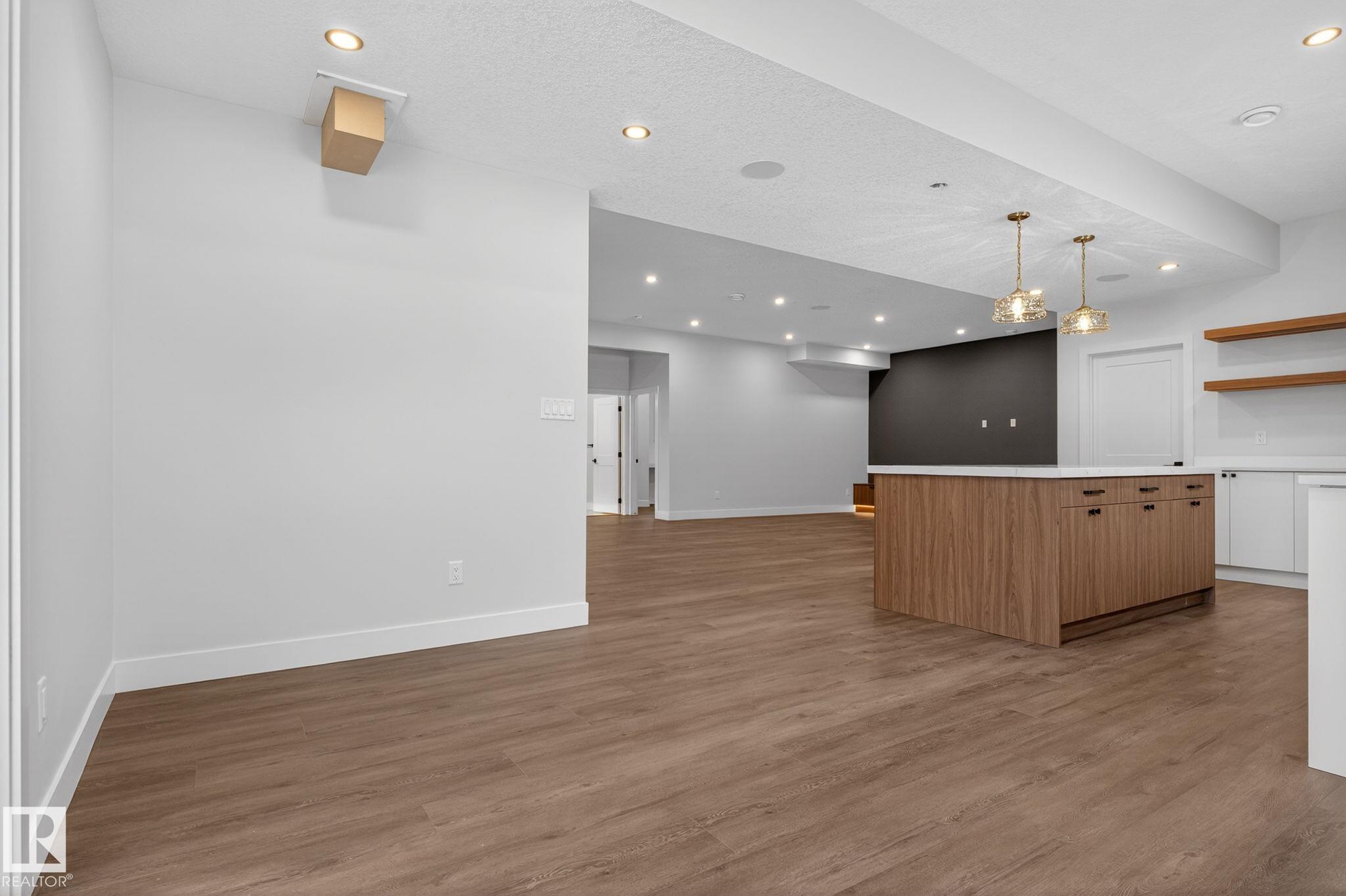 Photo 55 at 1129 Gyrfalcon Crescent NW, Hawks Ridge, Edmonton