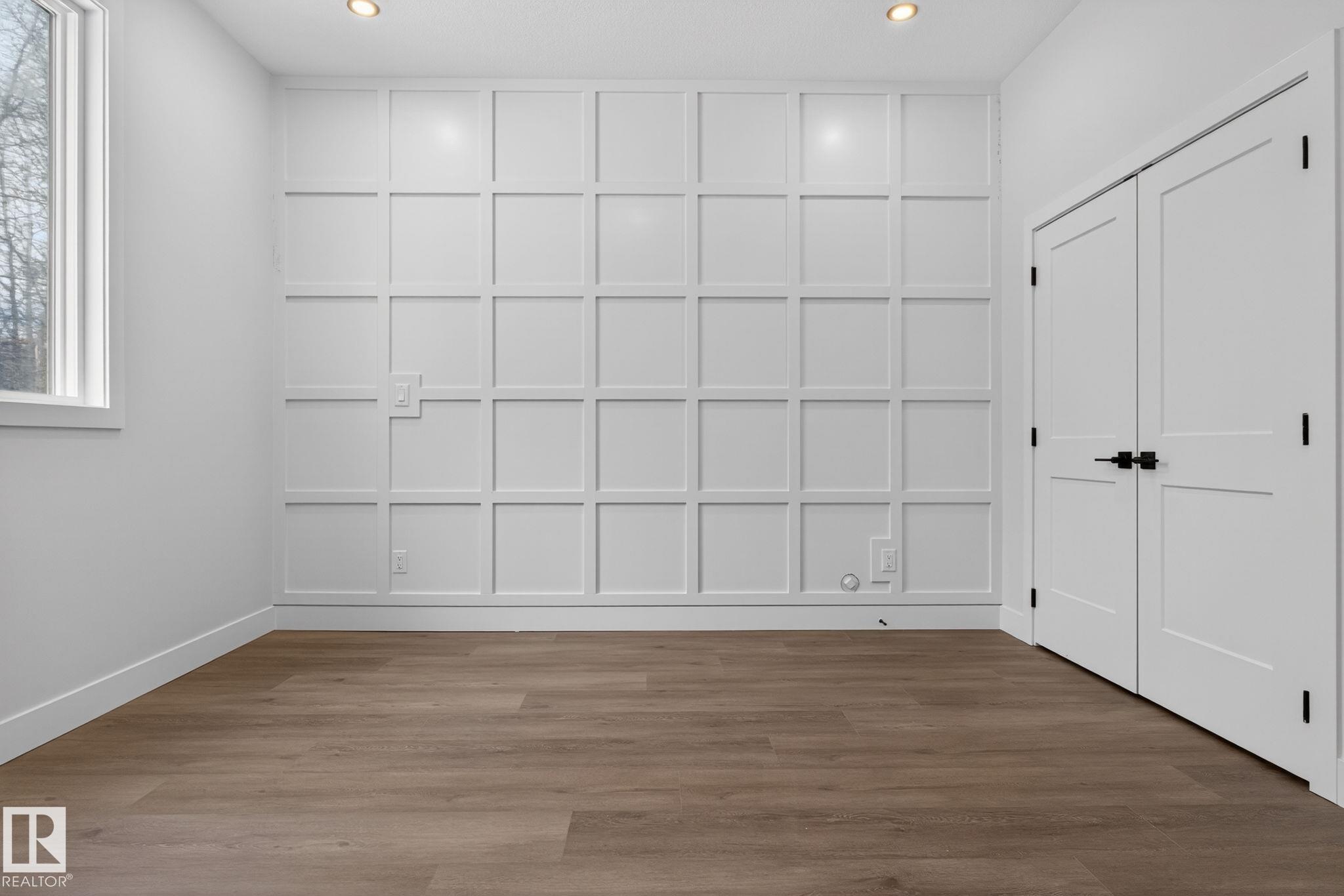 Photo 64 at 1129 Gyrfalcon Crescent NW, Hawks Ridge, Edmonton