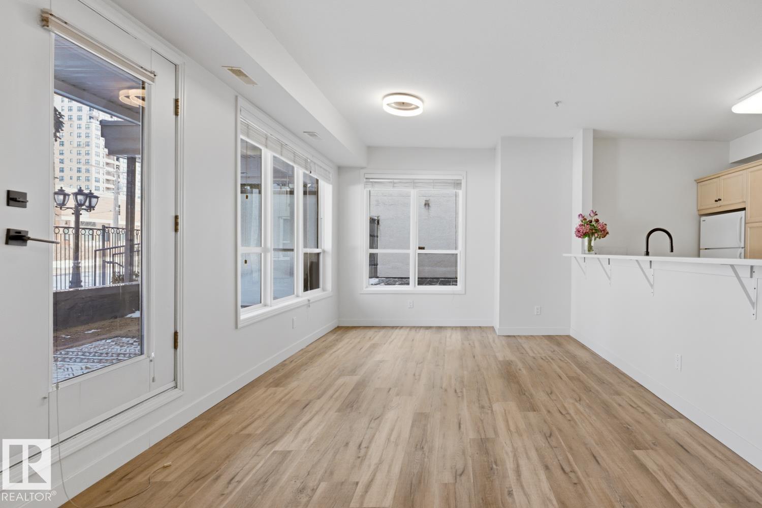 Photo 15 at 124 - 10023 110 Street NW, Wîhkwêntôwin, Edmonton