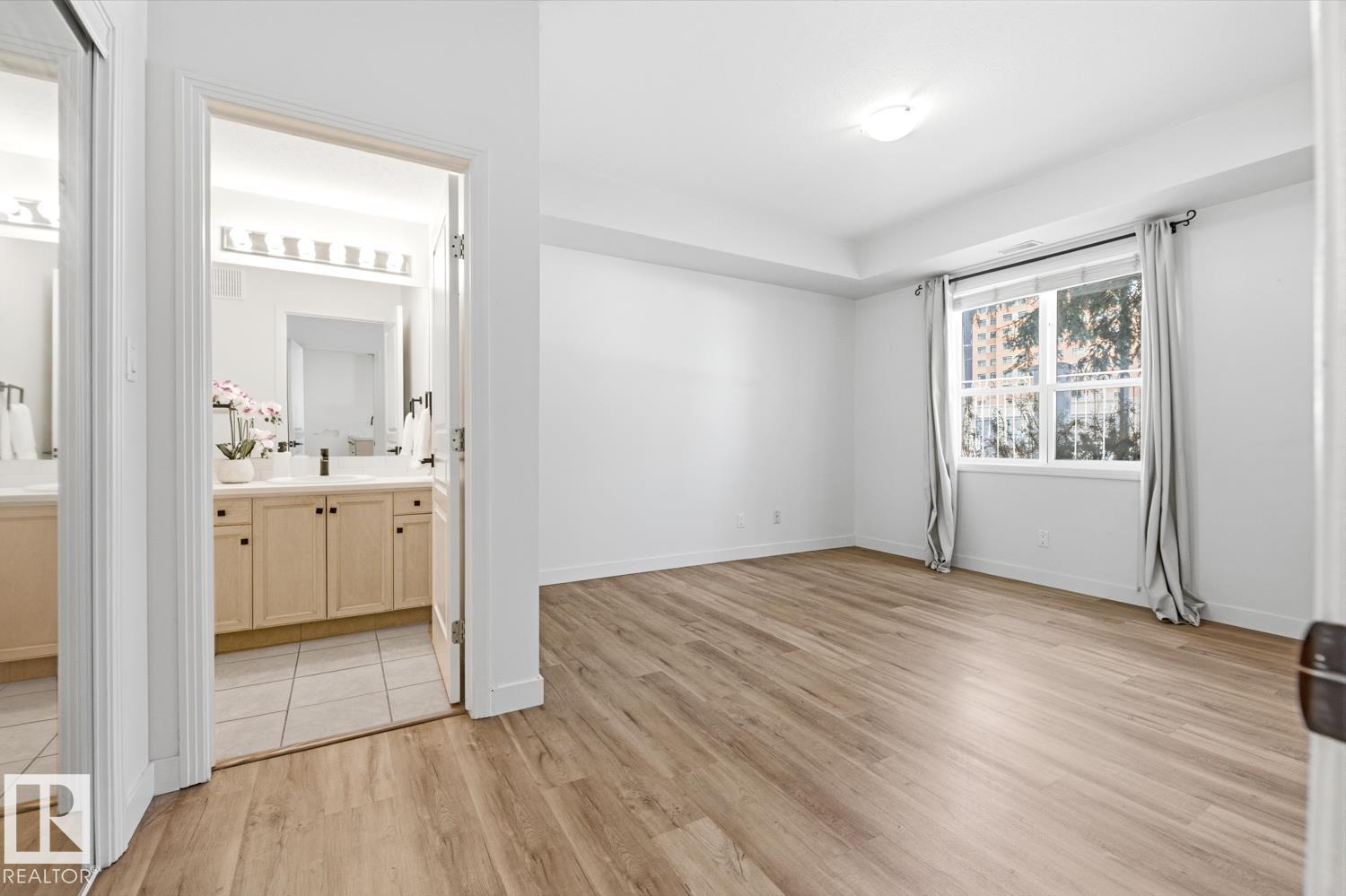 Photo 21 at 124 - 10023 110 Street NW, Wîhkwêntôwin, Edmonton