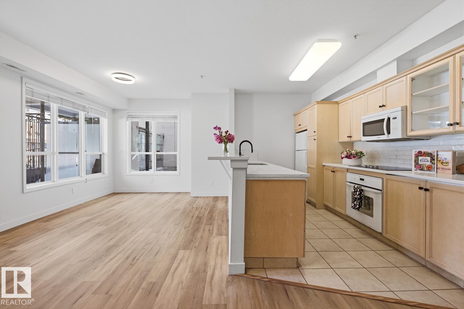 124 - 10023 110 Street NW, Wîhkwêntôwin, Edmonton