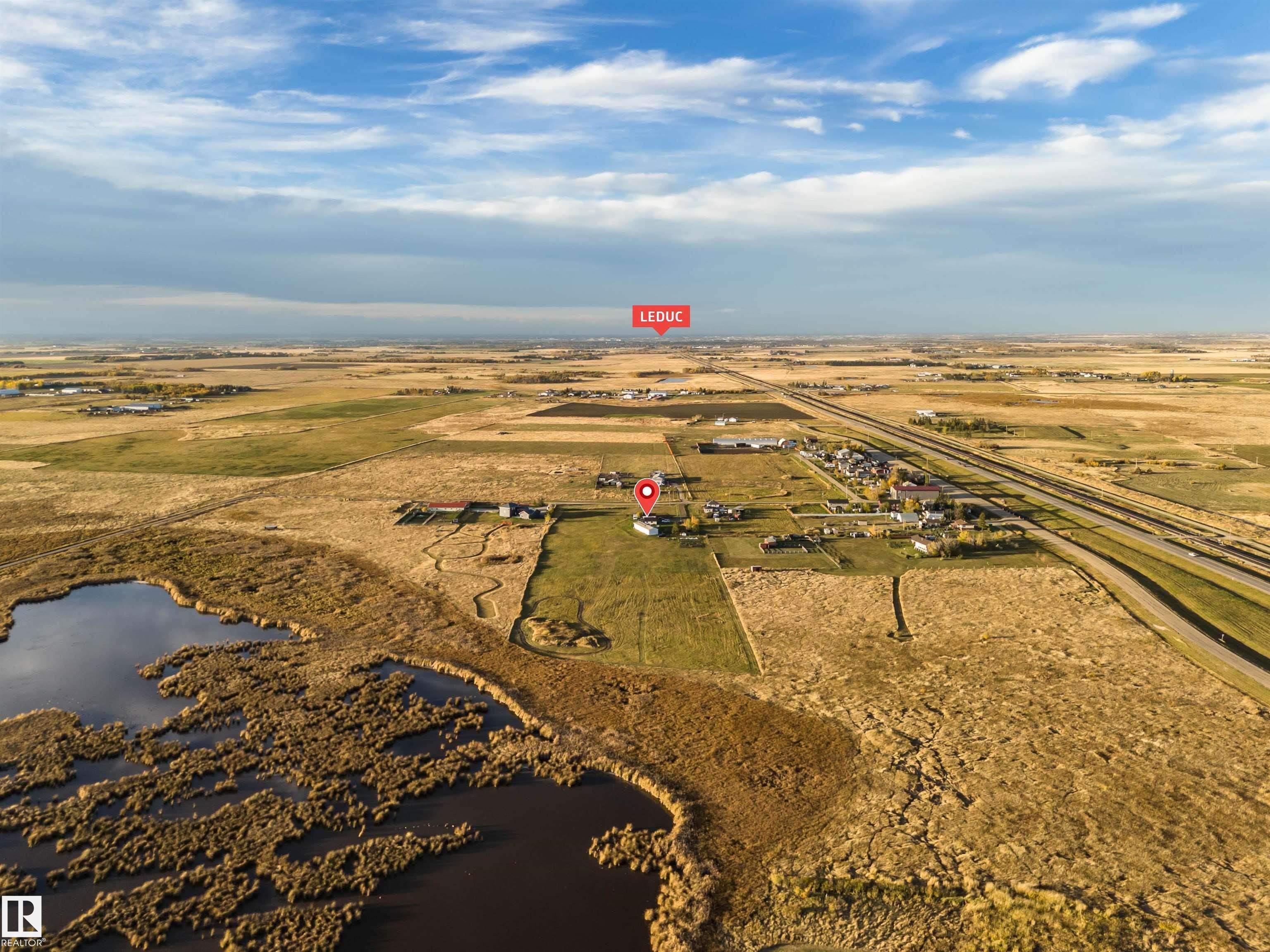 Photo 12 at 1050 - 48520 Hwy 2, None, Rural Leduc County