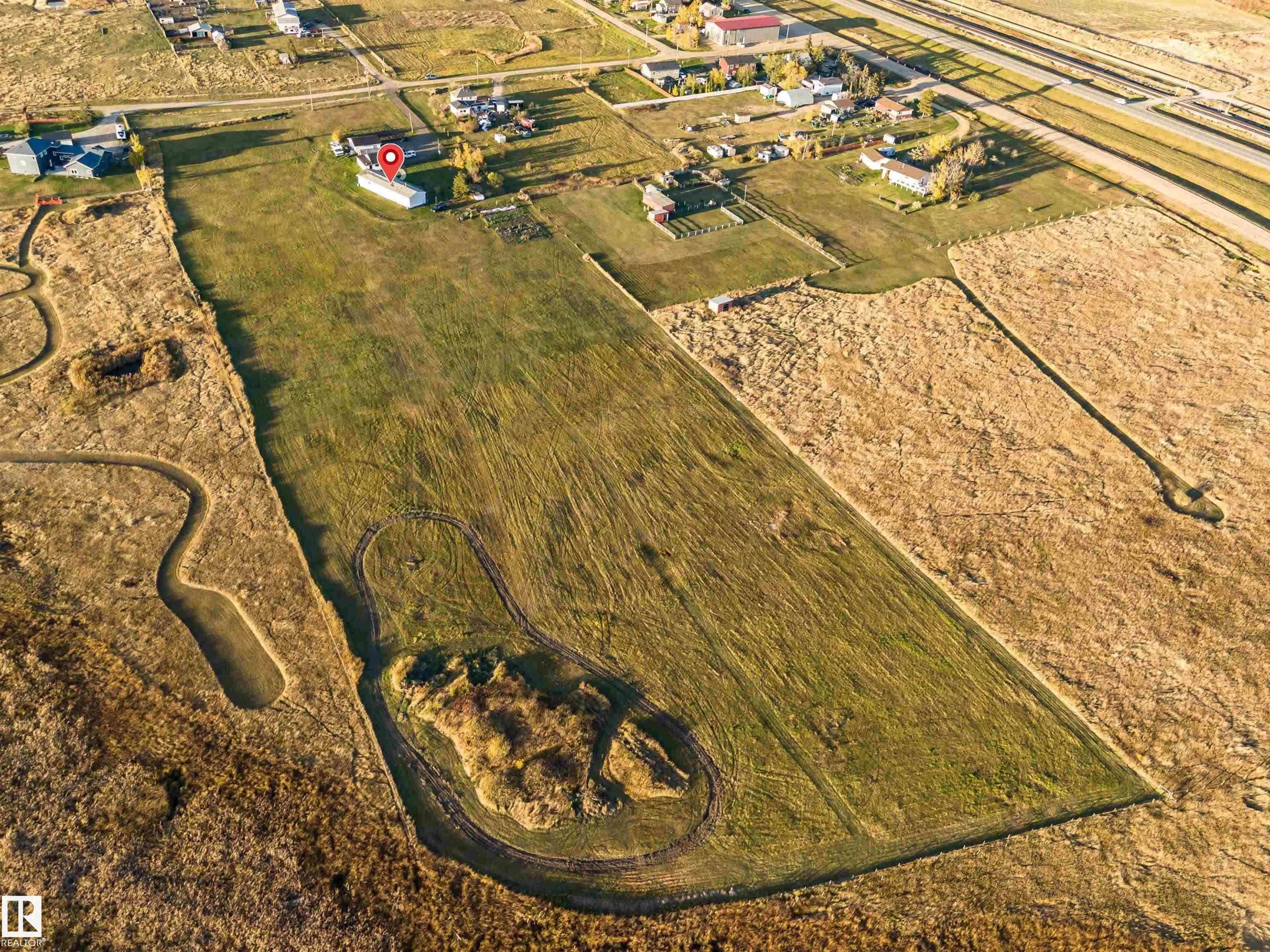 Photo 9 at 1050 - 48520 Hwy 2, None, Rural Leduc County