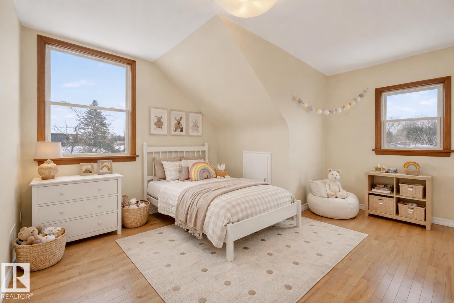 Photo 37 at 10336 80 Street NW, Forest Heights, Edmonton