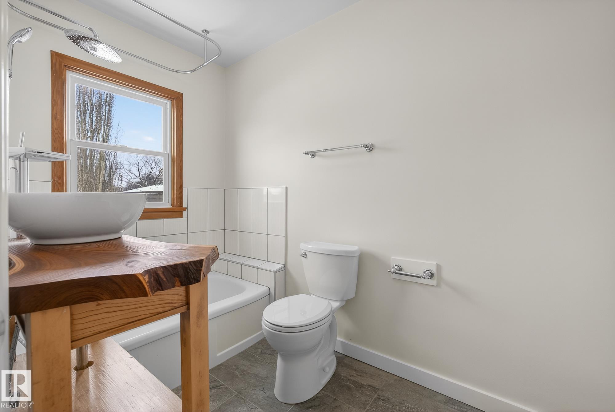 Photo 41 at 10336 80 Street NW, Forest Heights, Edmonton