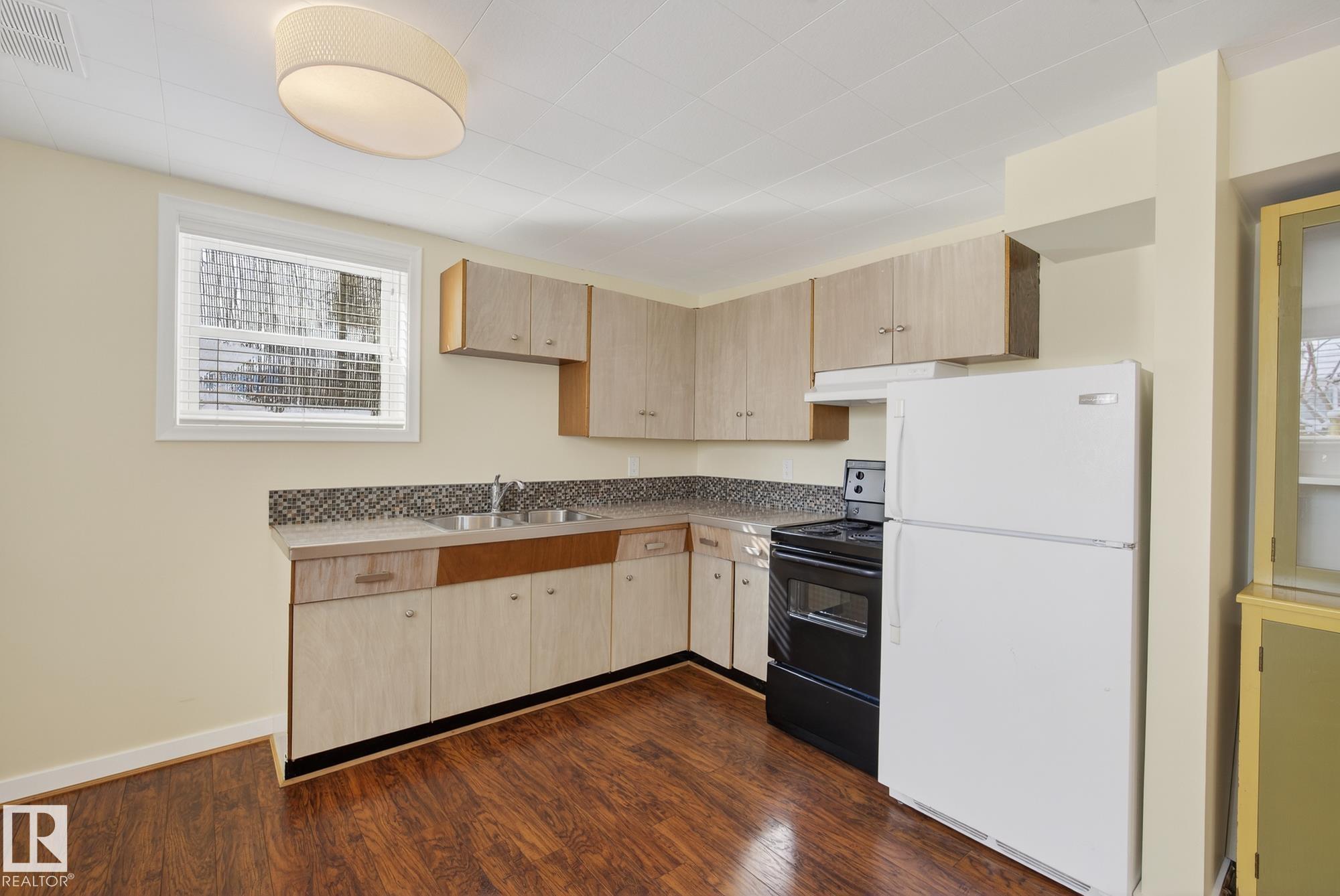 Photo 49 at 10336 80 Street NW, Forest Heights, Edmonton