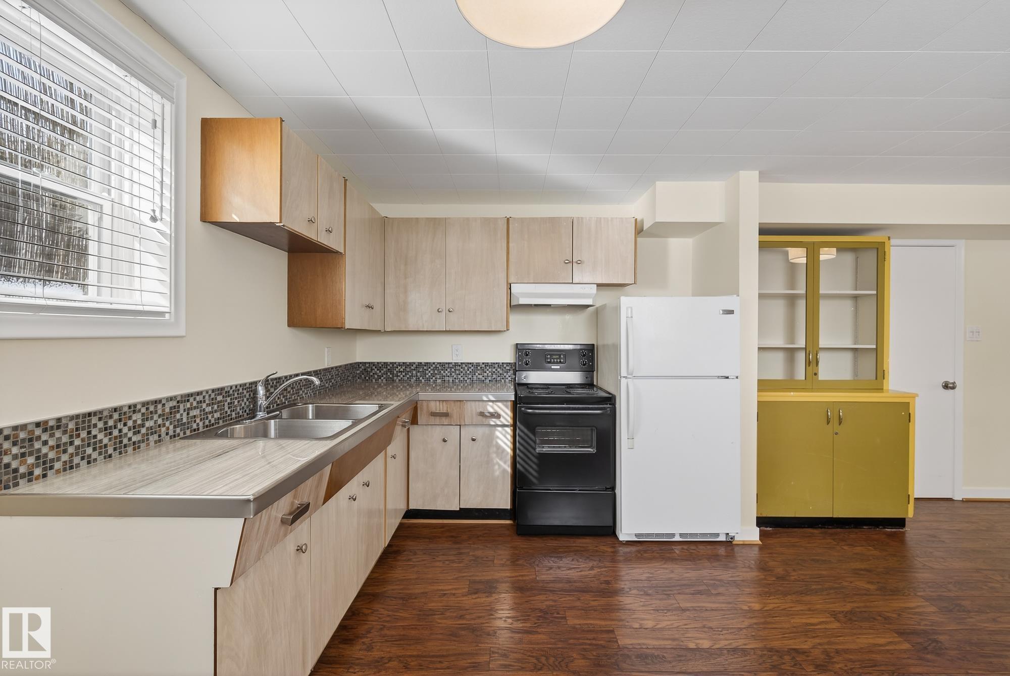 Photo 50 at 10336 80 Street NW, Forest Heights, Edmonton