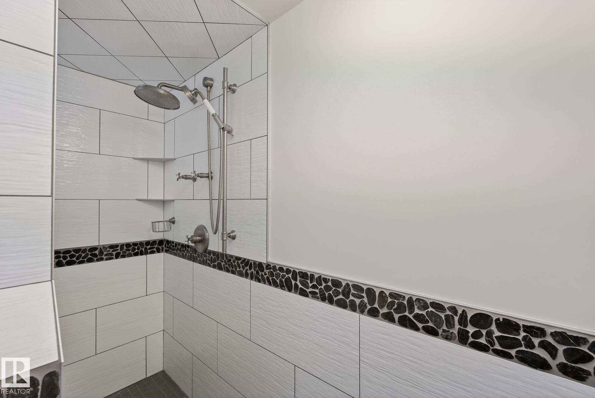 Photo 56 at 10336 80 Street NW, Forest Heights, Edmonton