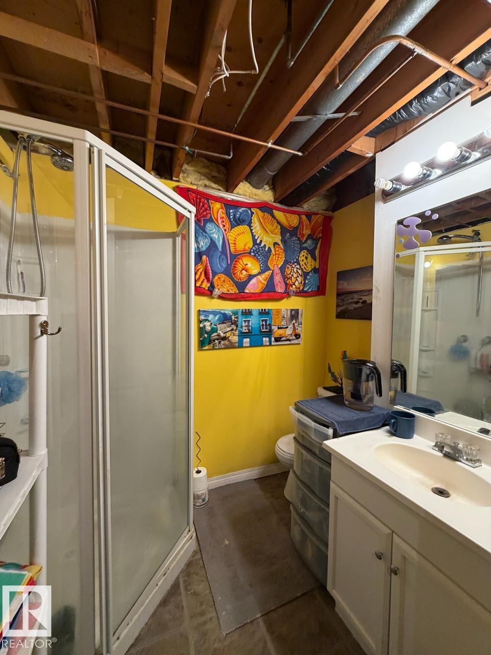 Photo 17 at 8816 137 Avenue NW, Northmount, Edmonton