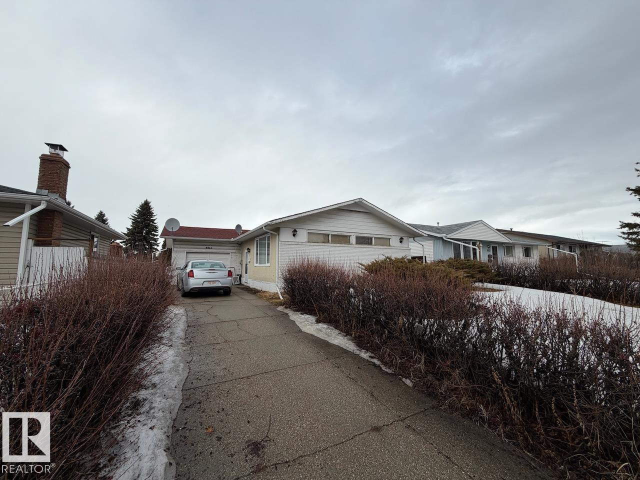 Photo 26 at 8816 137 Avenue NW, Northmount, Edmonton