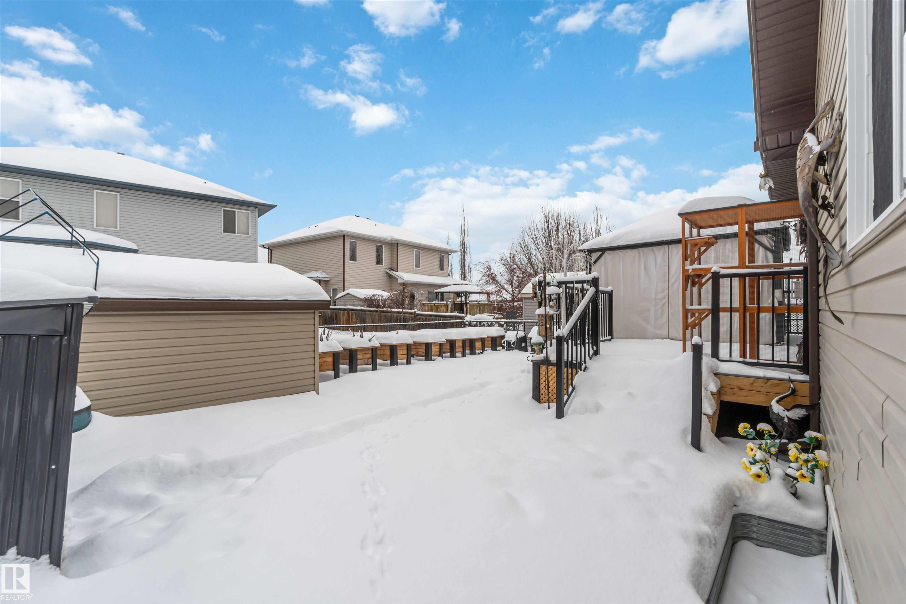 Photo 17 at 61 Linkside Boulevard, Linkside, Spruce Grove