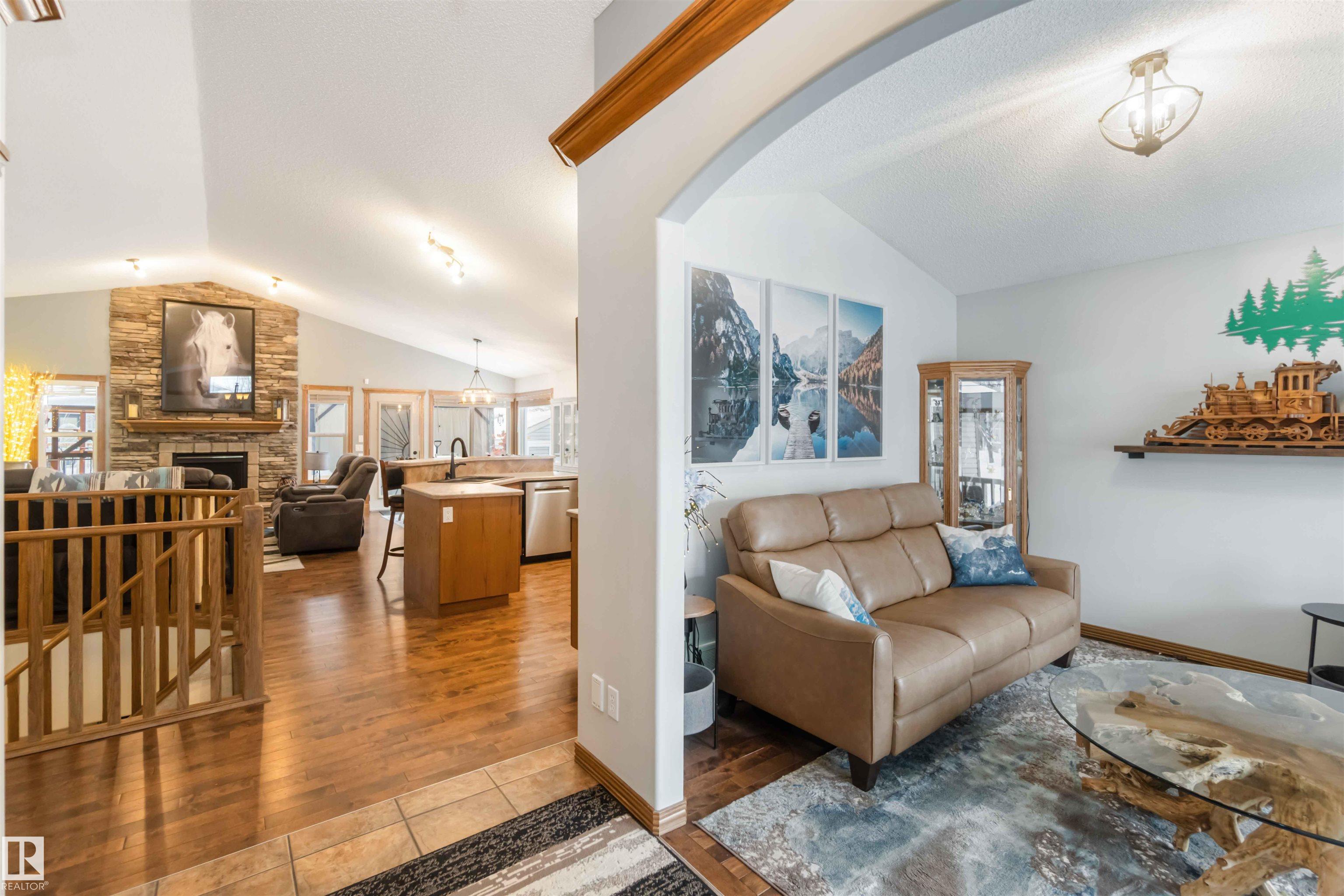 Photo 26 at 61 Linkside Boulevard, Linkside, Spruce Grove