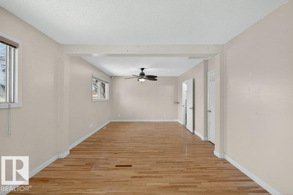 Photo 35 at 10316 42 Street E NW, Gold Bar, Edmonton