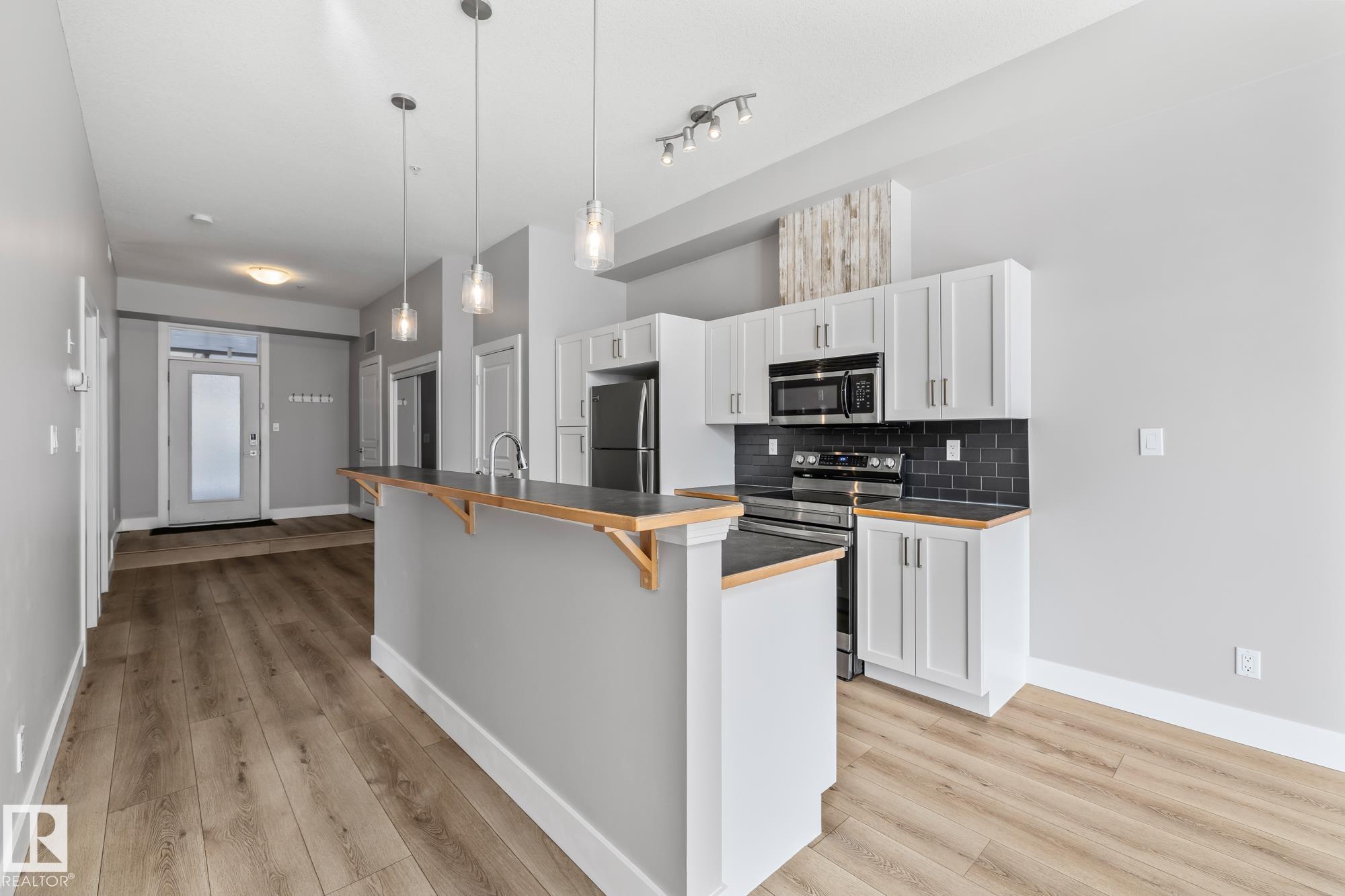 Photo 7 at 114 - 10531 117 Street NW, Queen Mary Park, Edmonton