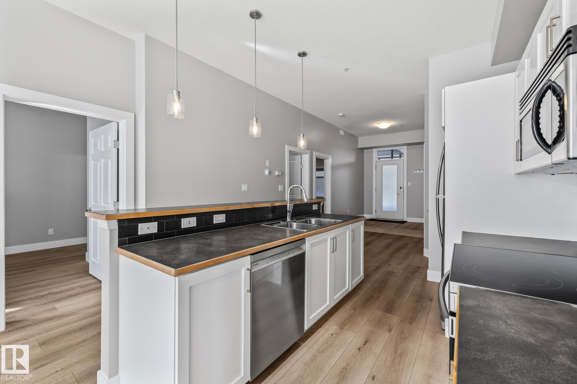 Photo 8 at 114 - 10531 117 Street NW, Queen Mary Park, Edmonton