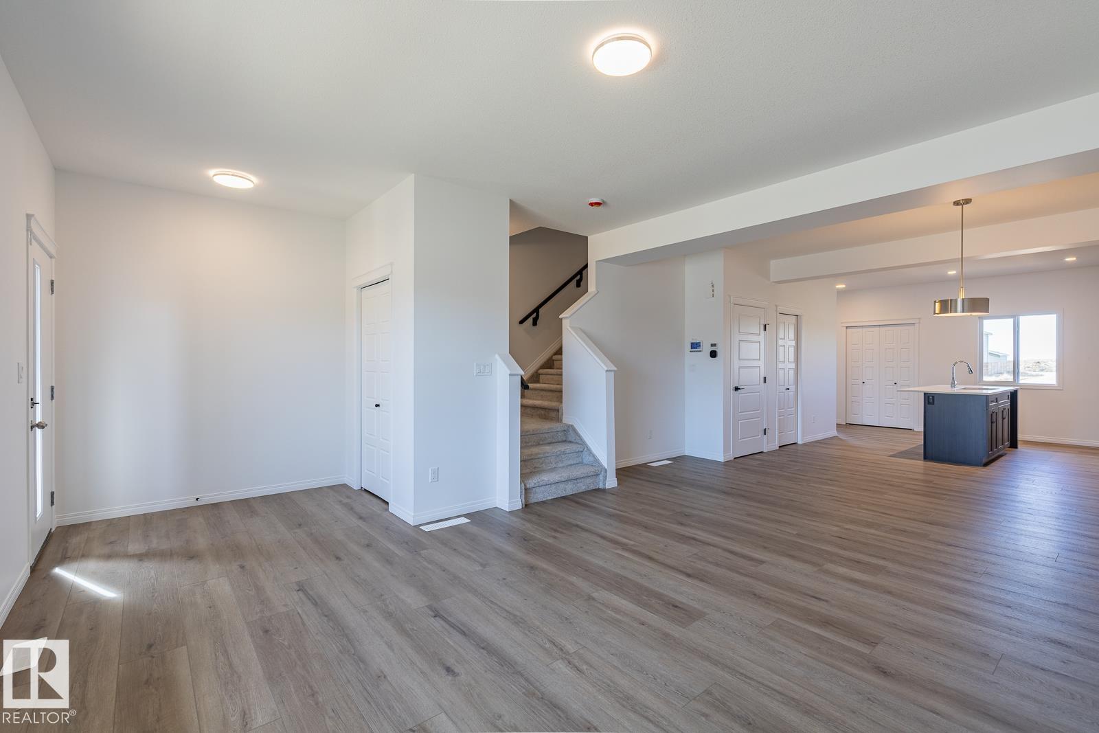 Photo 6 at 219 Wattle Road, Woodbend, Leduc