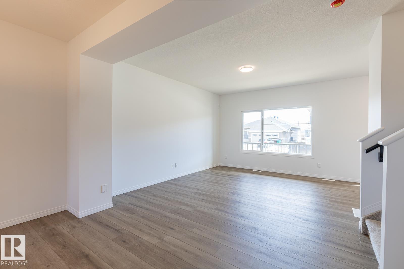 Photo 10 at 219 Wattle Road, Woodbend, Leduc