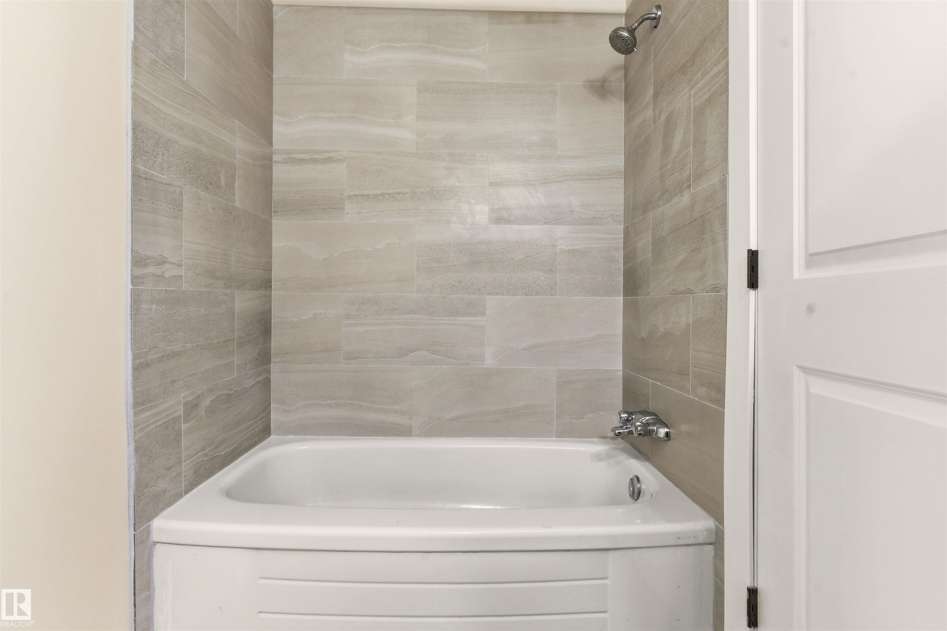 Photo 18 at 12 - 1411 Mill Woods Road E NW, Crawford Plains, Edmonton