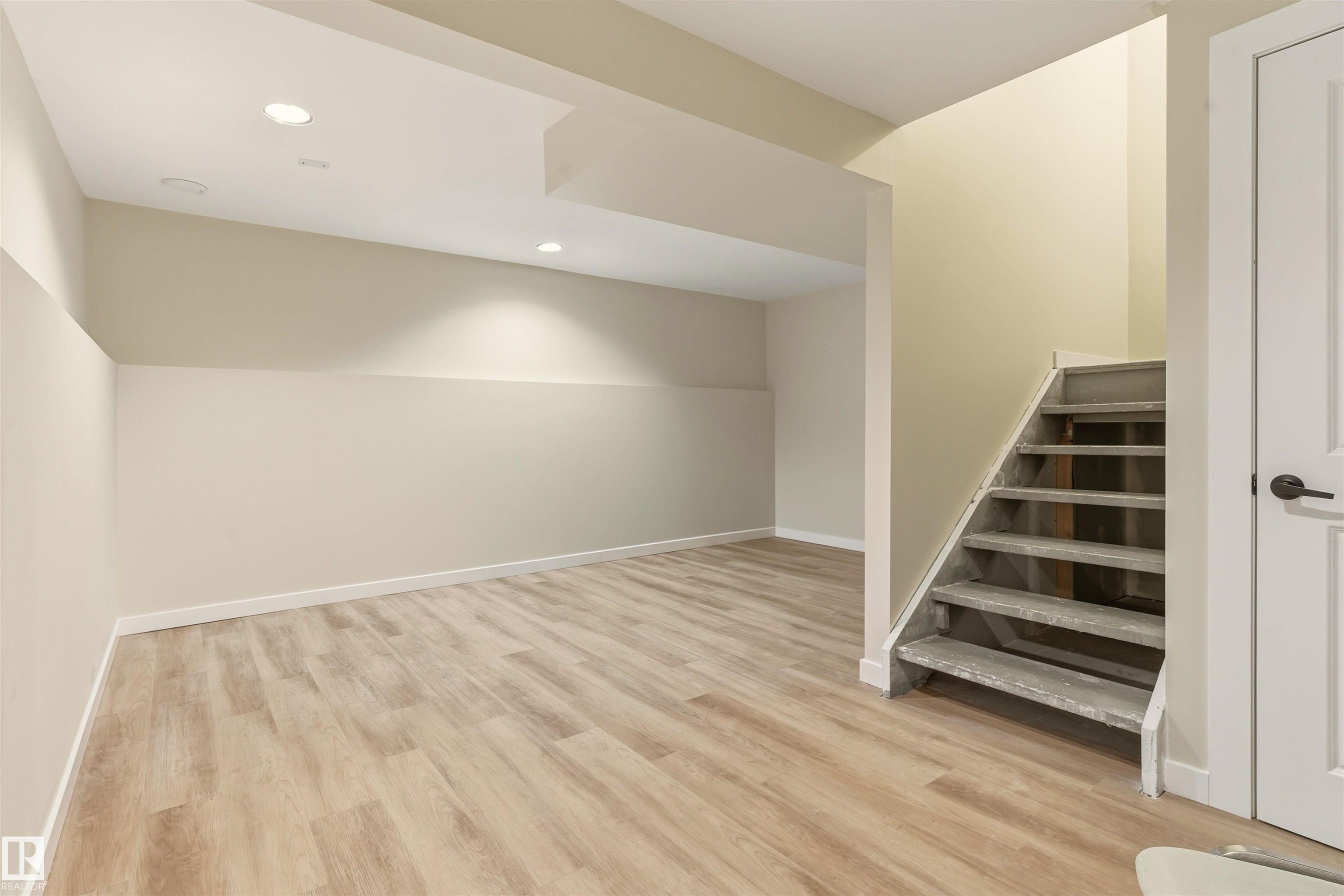 Photo 20 at 12 - 1411 Mill Woods Road E NW, Crawford Plains, Edmonton