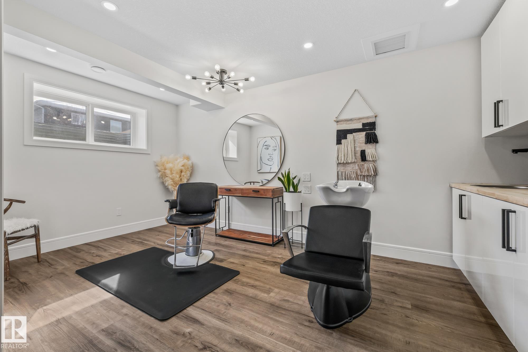 Photo 47 at 3864 Robins Crescent NW, Starling, Edmonton