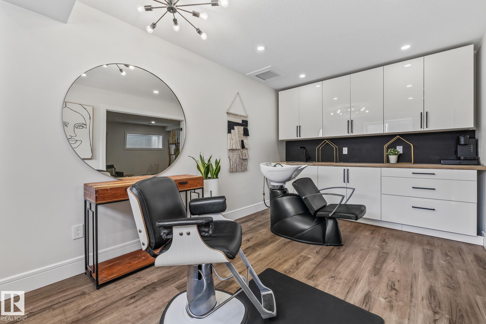 Photo 48 at 3864 Robins Crescent NW, Starling, Edmonton