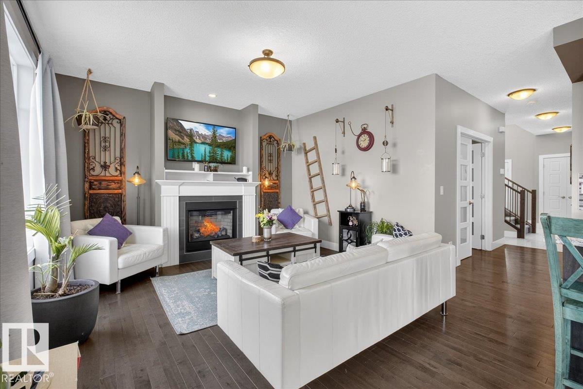 Photo 11 at 606 Reynalds Way, Robinson, Leduc