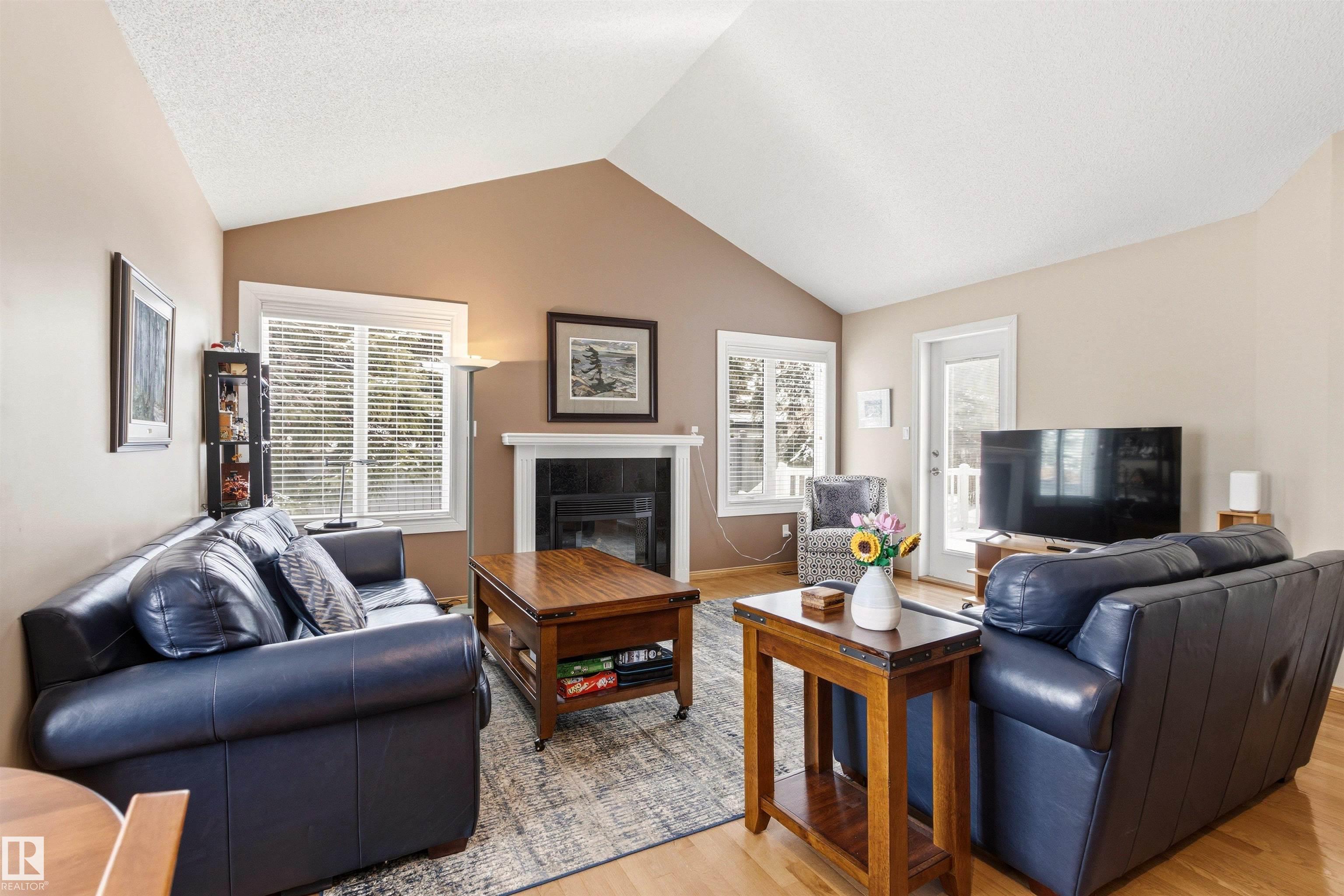 Photo 19 at 11231 12 Avenue NW, Twin Brooks, Edmonton