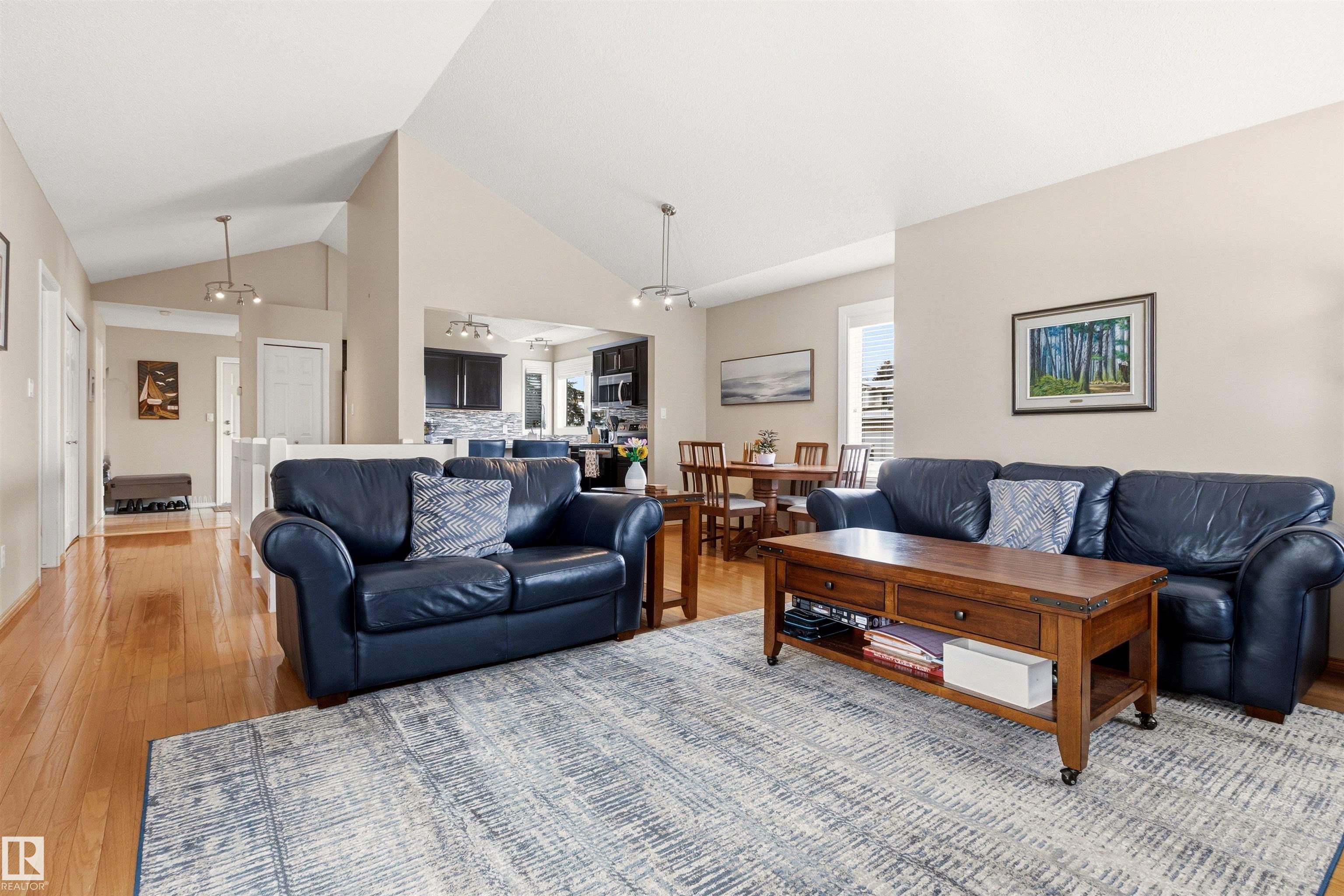 Photo 22 at 11231 12 Avenue NW, Twin Brooks, Edmonton