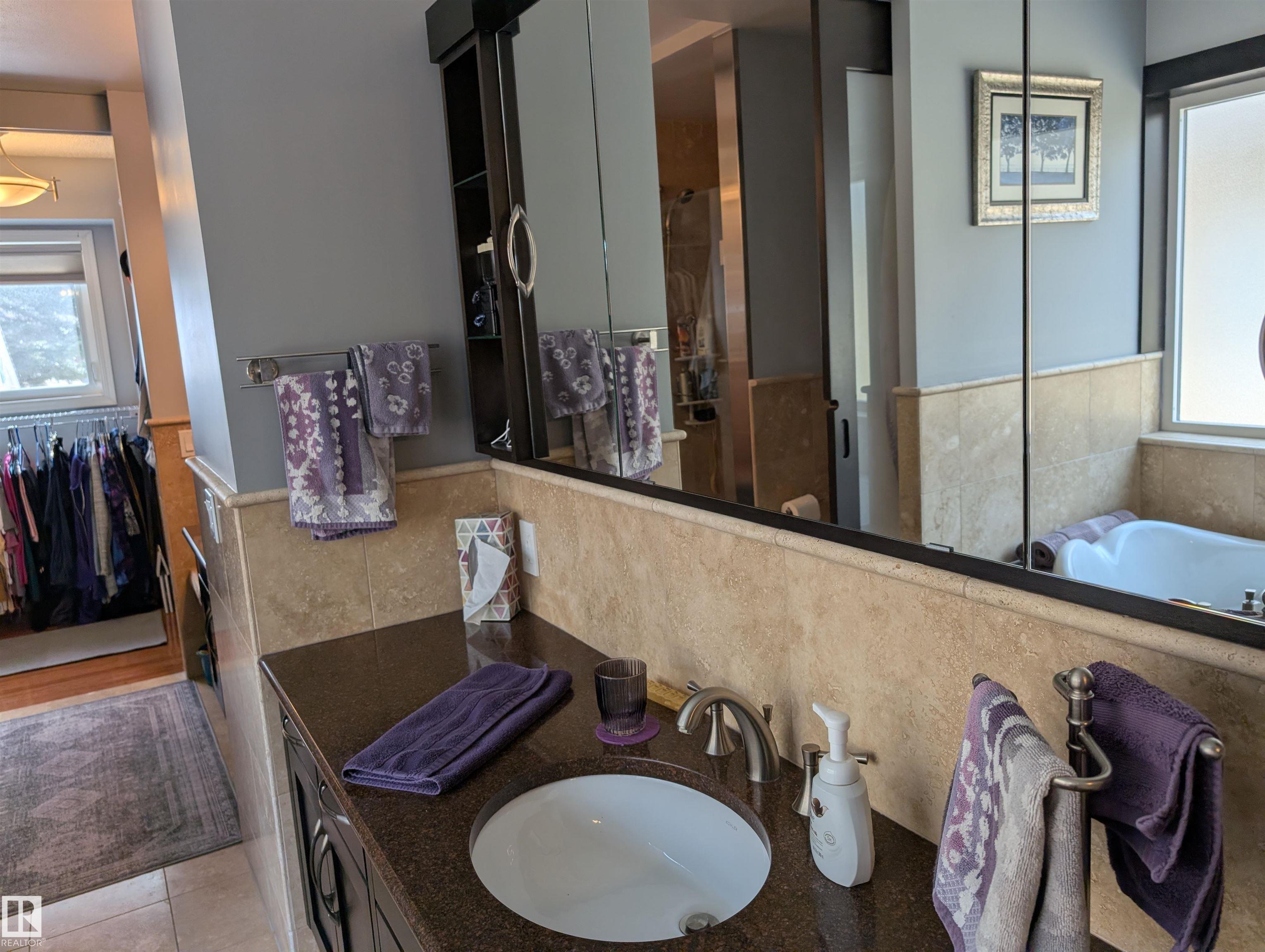 Photo 19 at 65 Coloniale Way, Coloniale Estates, Beaumont