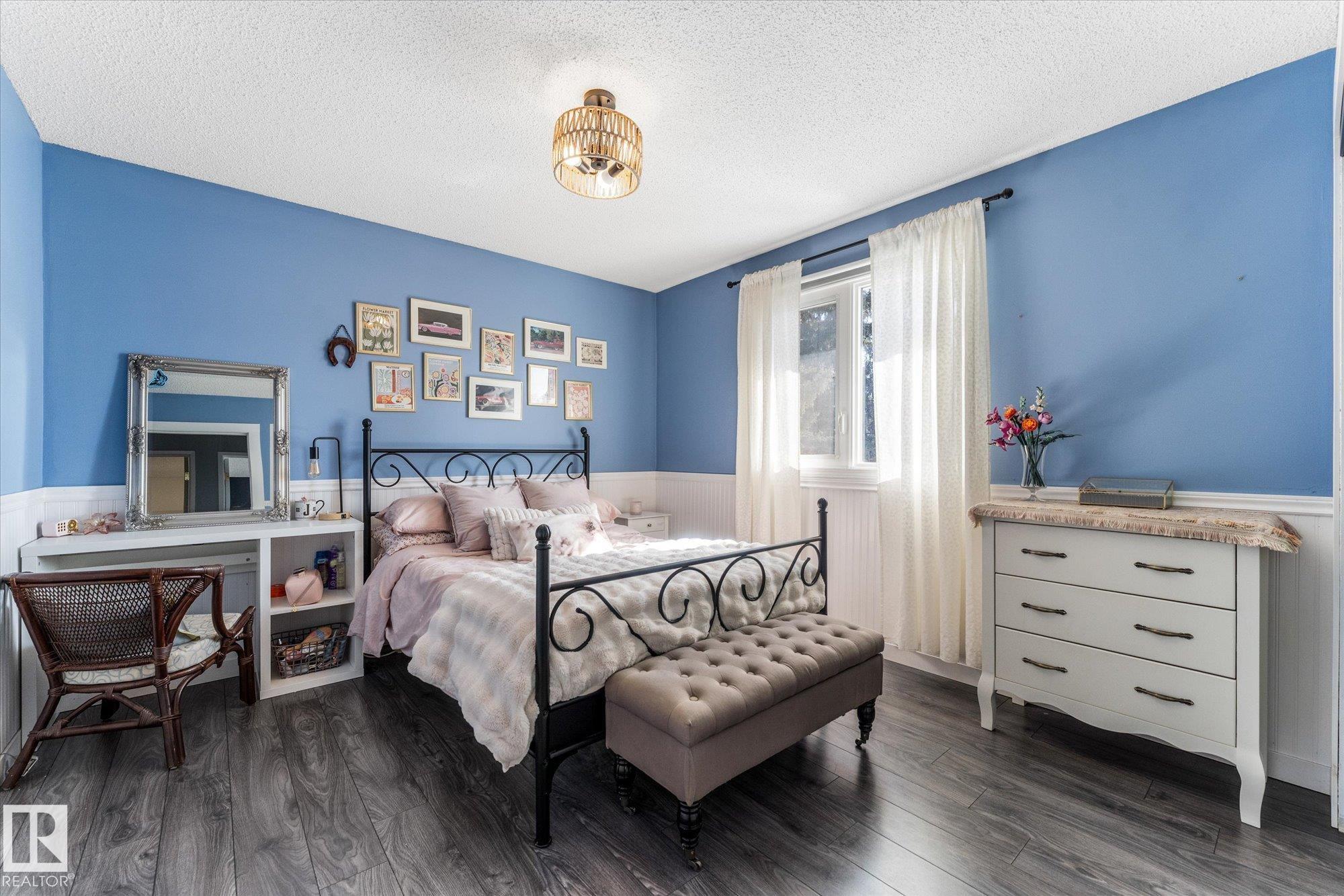 Photo 18 at 33 Meredian Road, Mills Haven, Sherwood Park