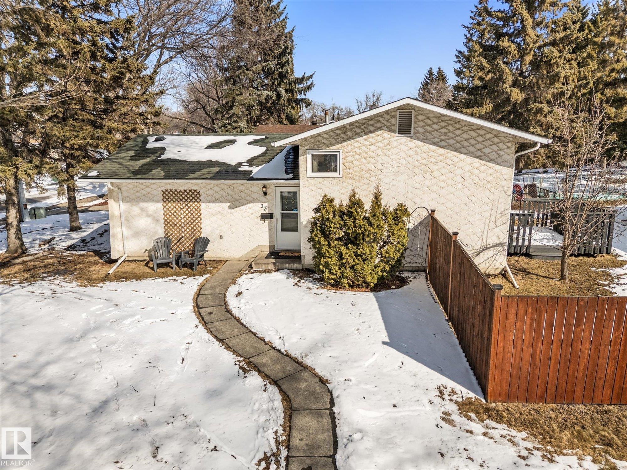 33 Meredian Road, Mills Haven, Sherwood Park