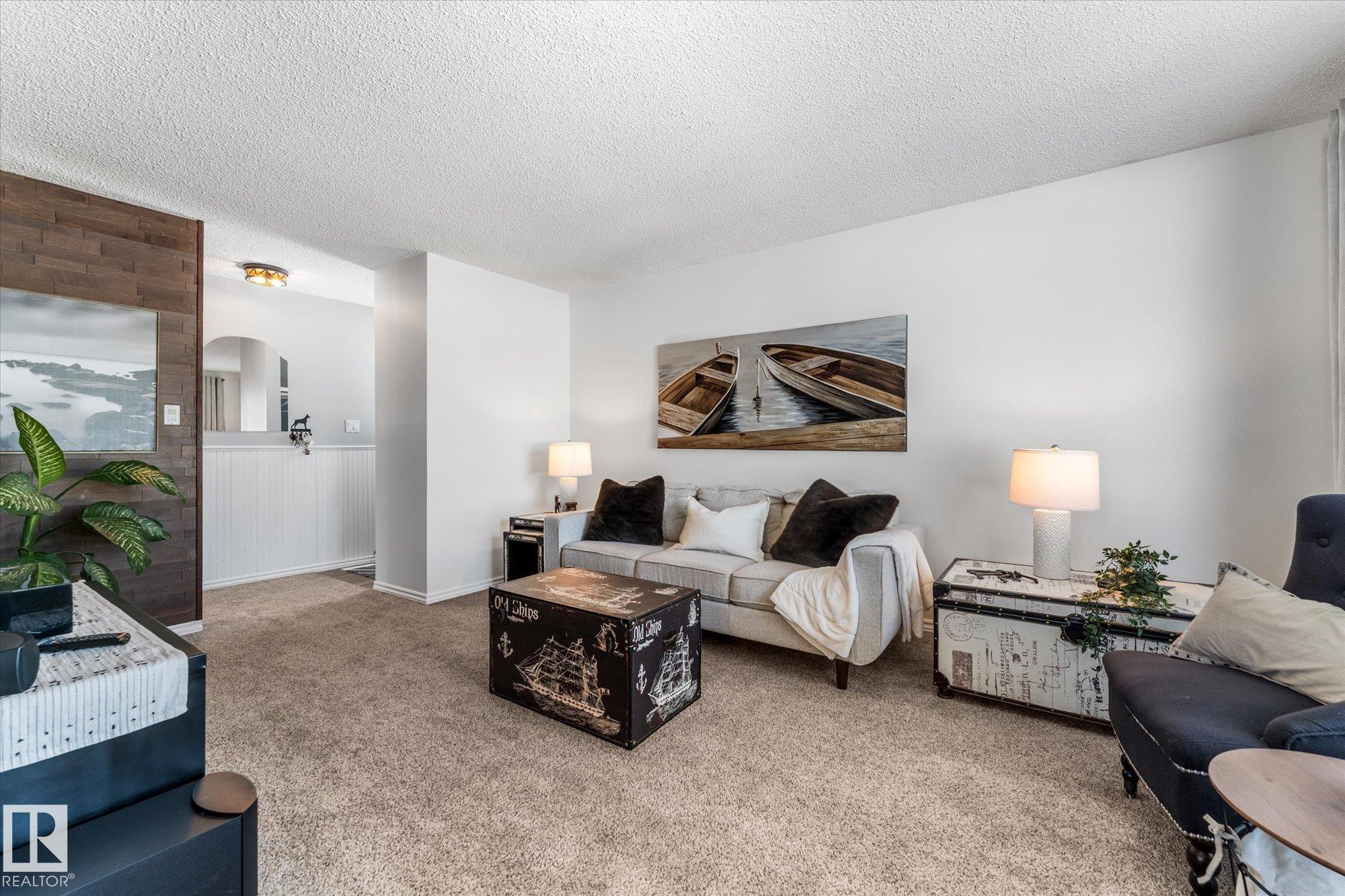 Photo 7 at 33 Meredian Road, Mills Haven, Sherwood Park