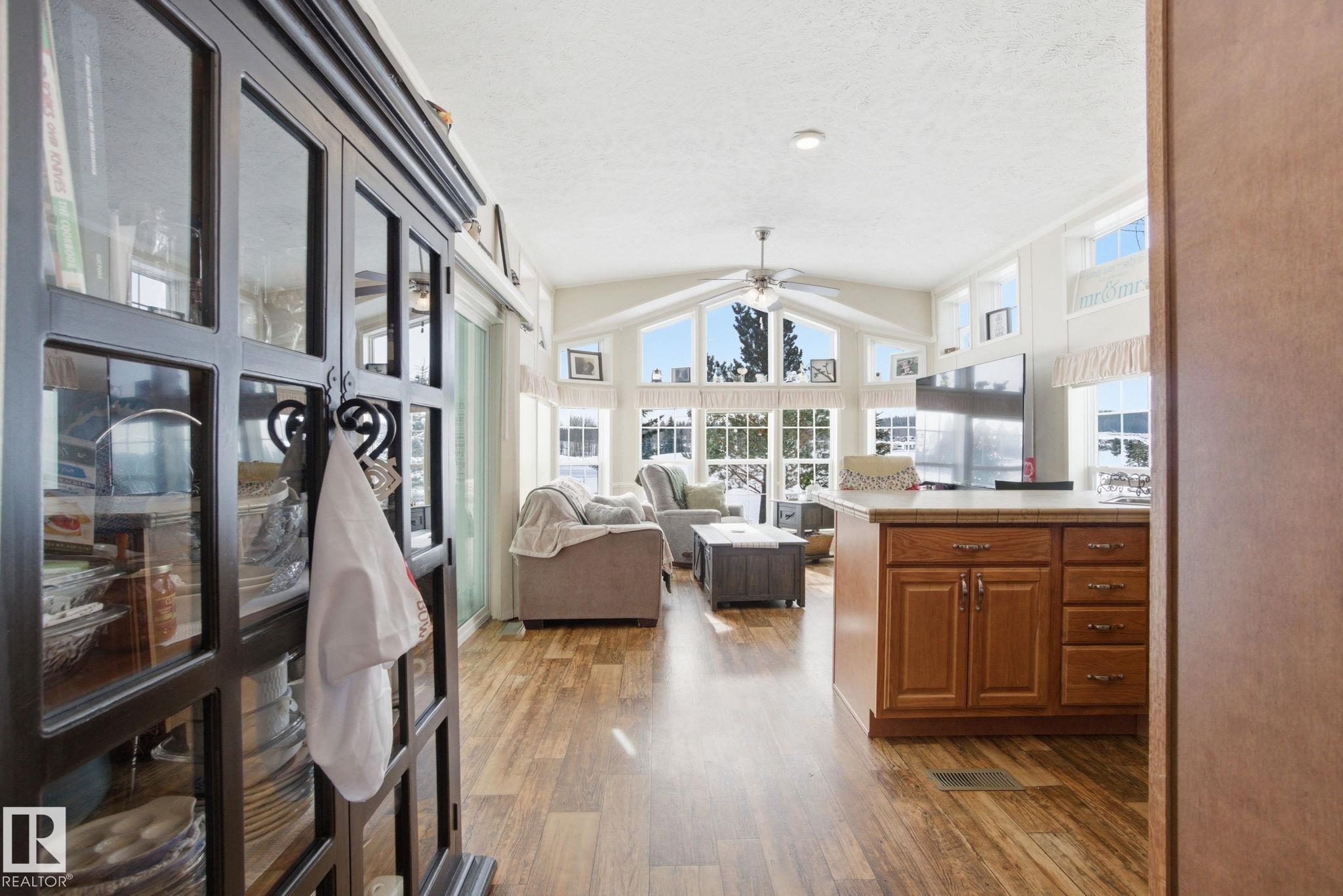 Photo 8 at 223 53126 Range Road 70, Trestle Creek Golf Resort, Rural Parkland County