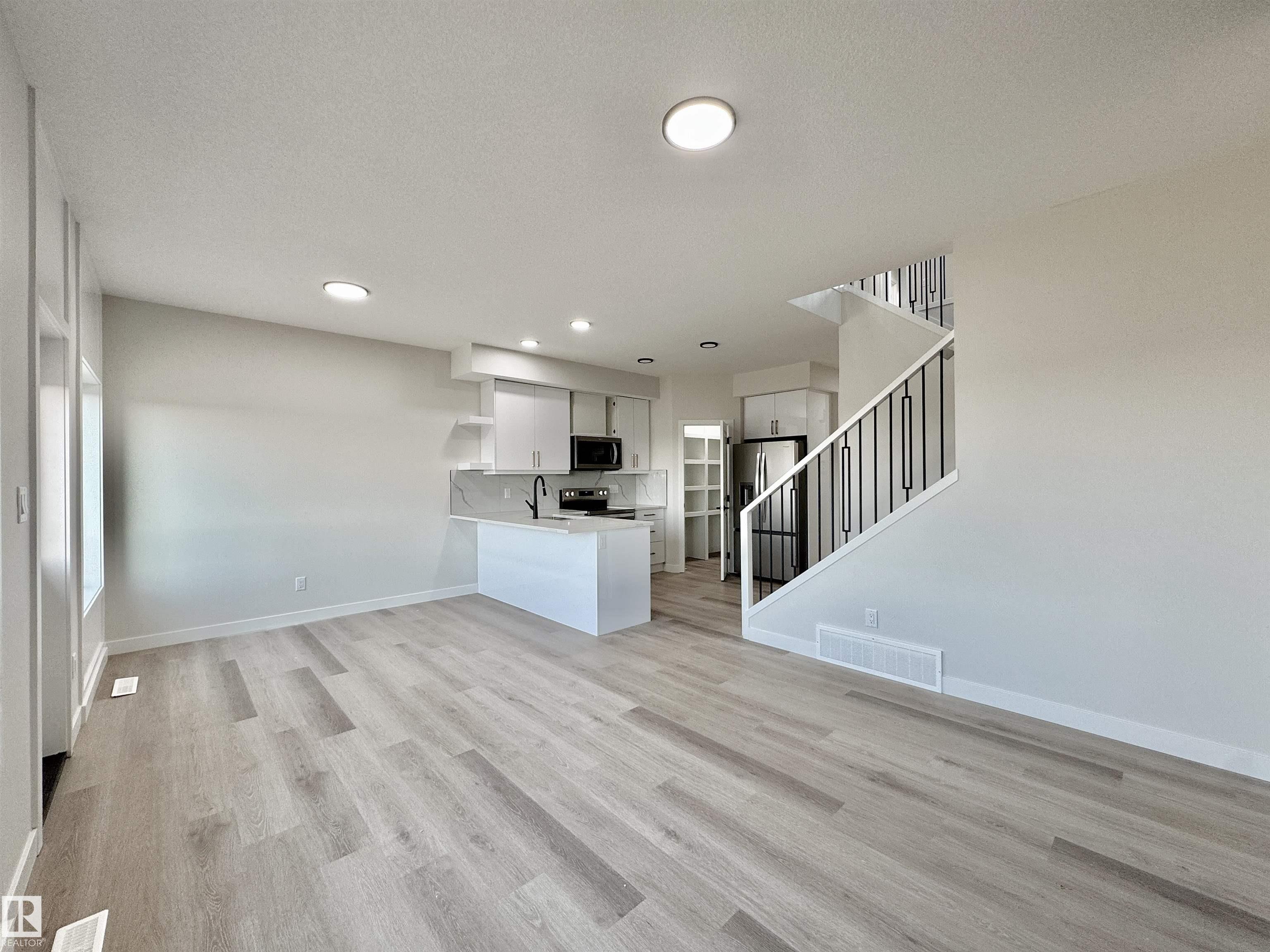 Photo 16 at 133 Pierwyck Loop, Fenwyck, Spruce Grove