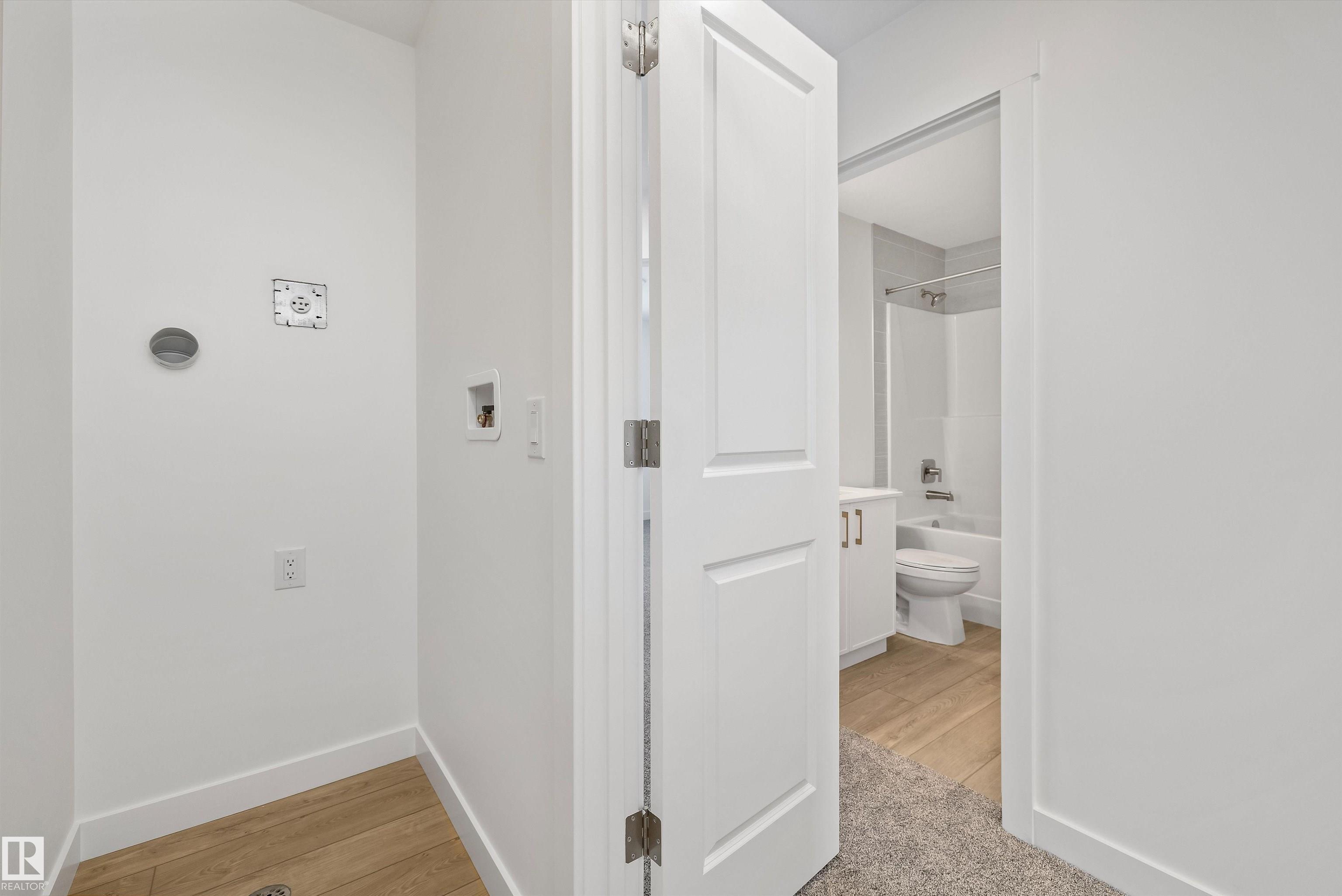 Photo 21 at 1054 Cristall Crescent SW, Chappelle Area, Edmonton