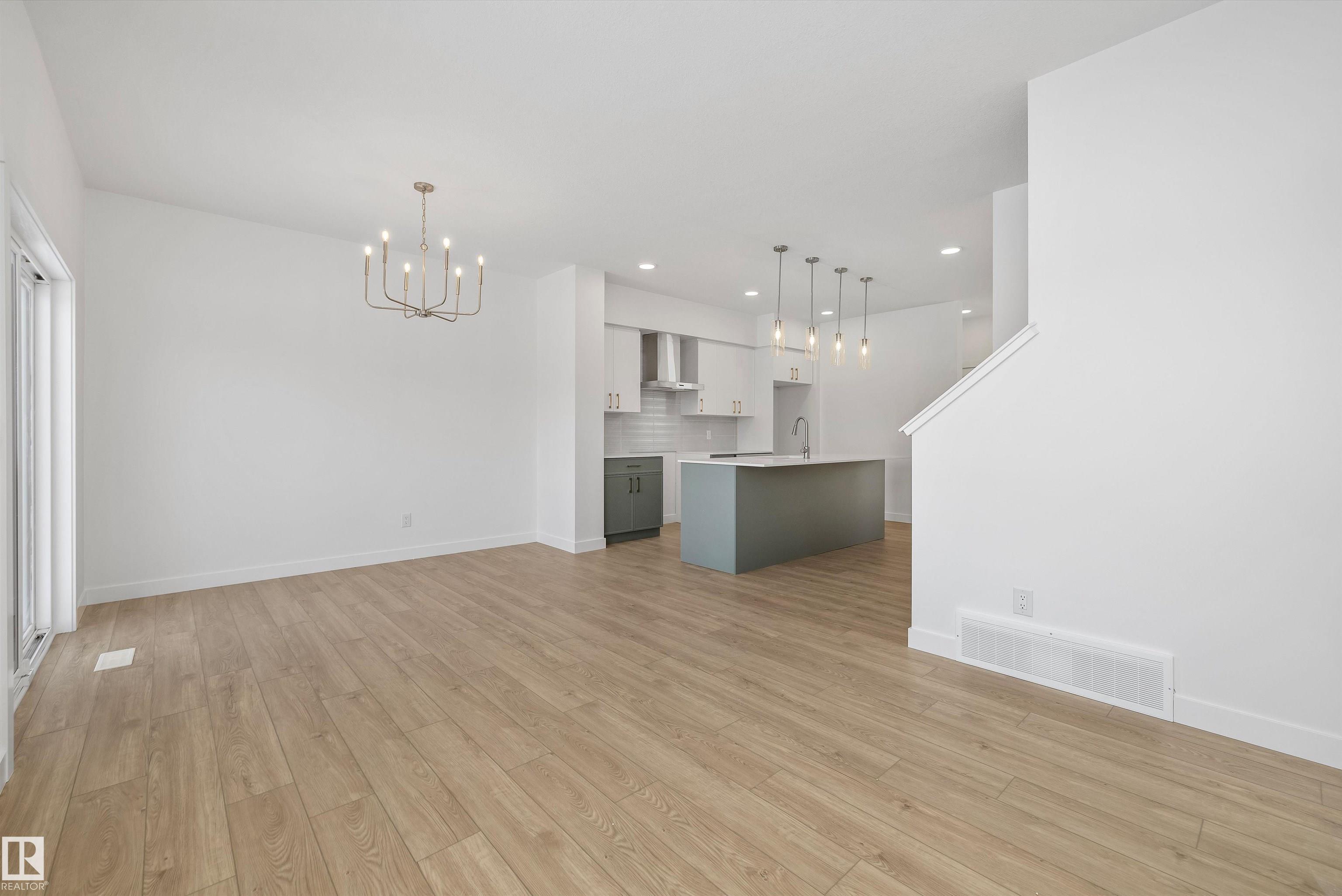 Photo 16 at 1064 Cristall Crescent SW, Chappelle Area, Edmonton