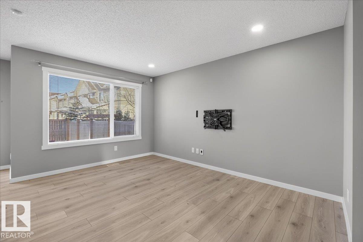 Photo 7 at 35 Prairie Gate, Prescott, Spruce Grove