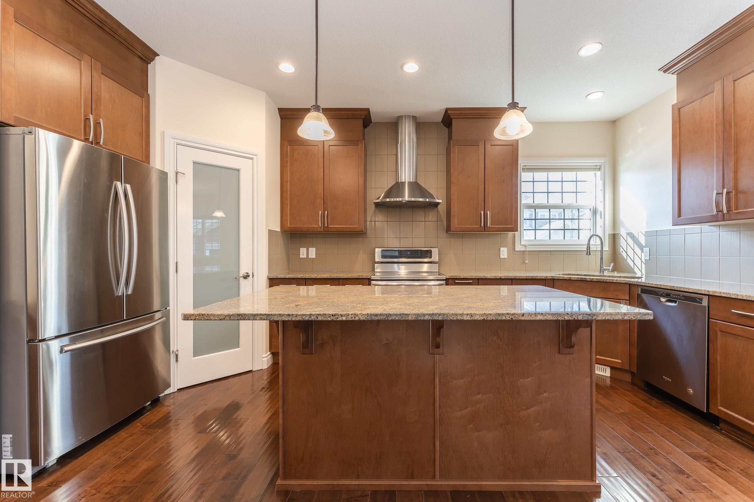 Photo 11 at 5512 Conestoga NW, Griesbach, Edmonton